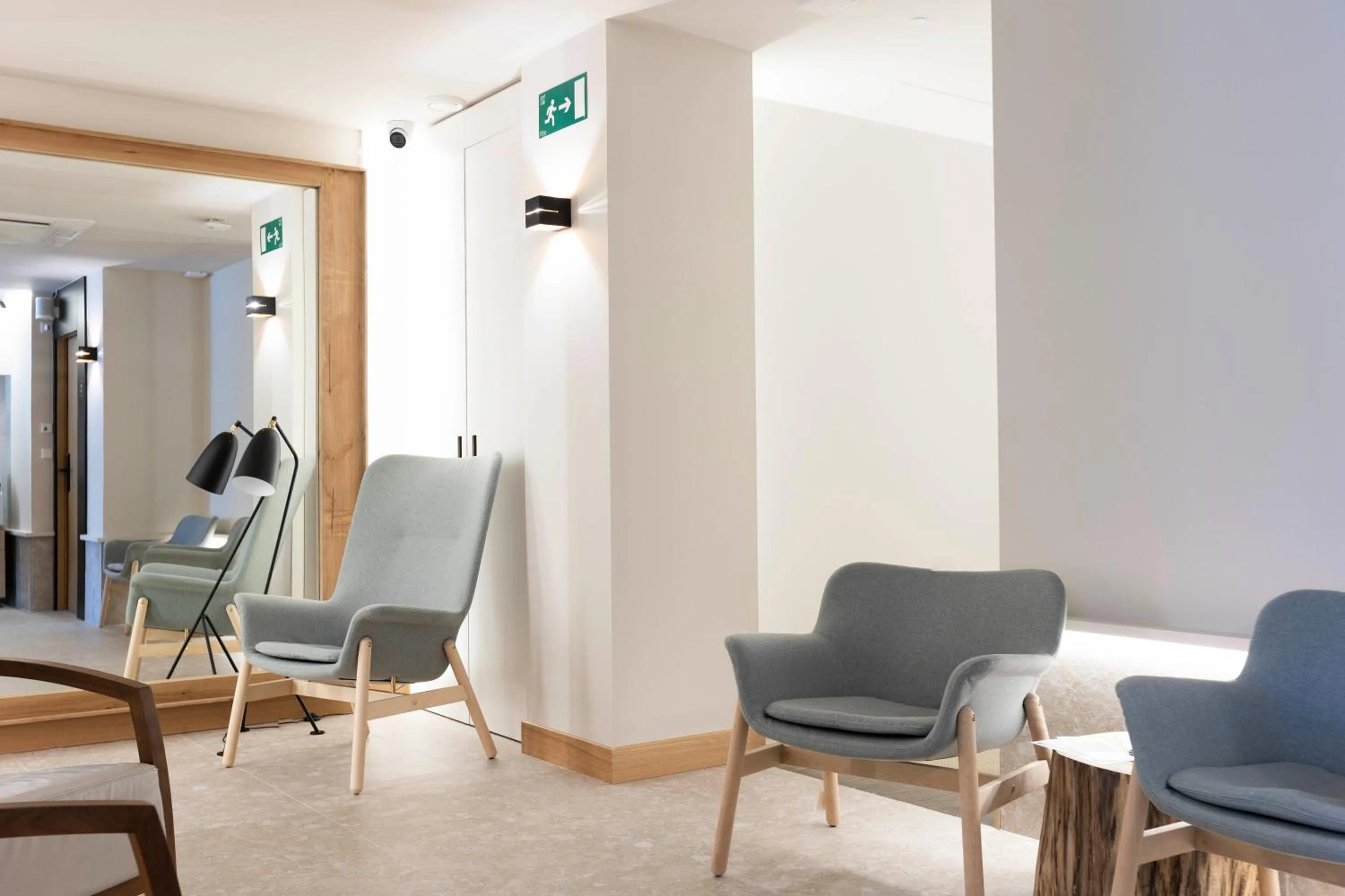 URBAIA ROOMS