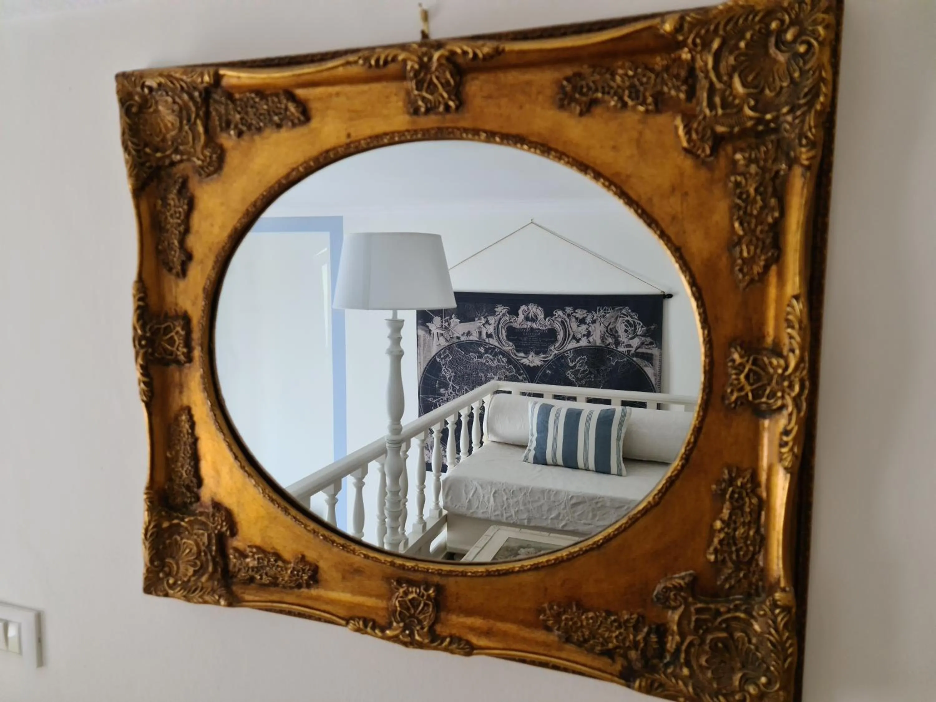 Decorative detail in Suite Carducci Viareggio
