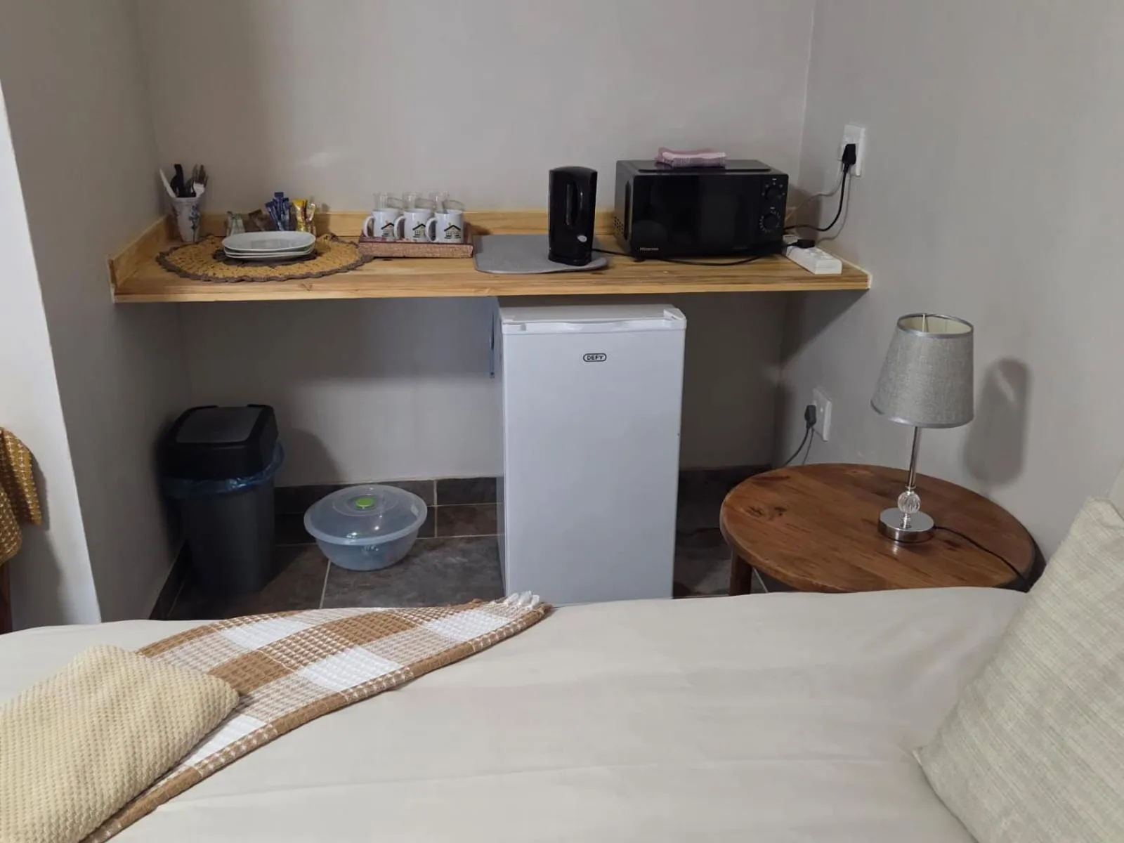 Coffee/tea facilities, Bed in House 205