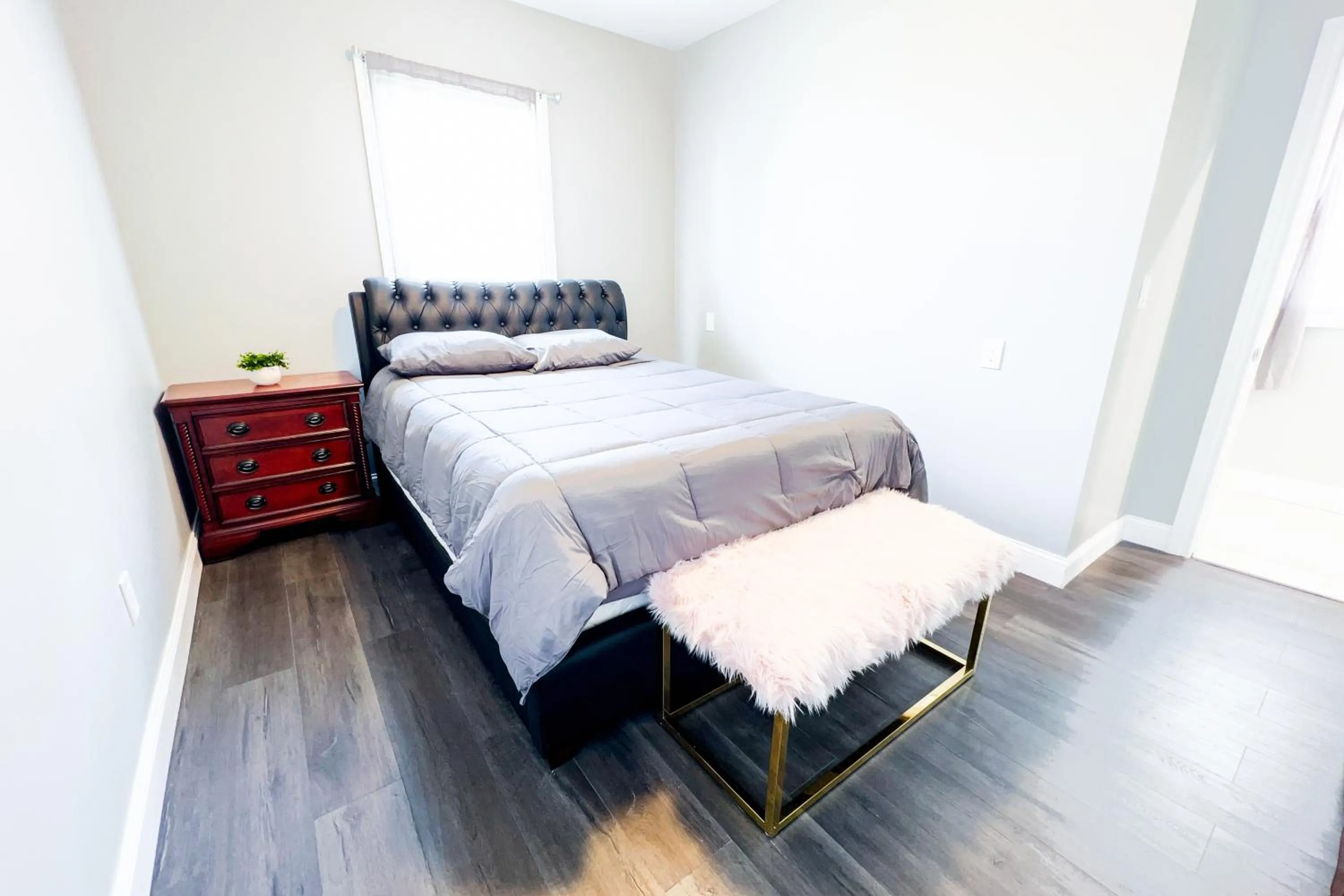 Bed in The Cedar Chateau