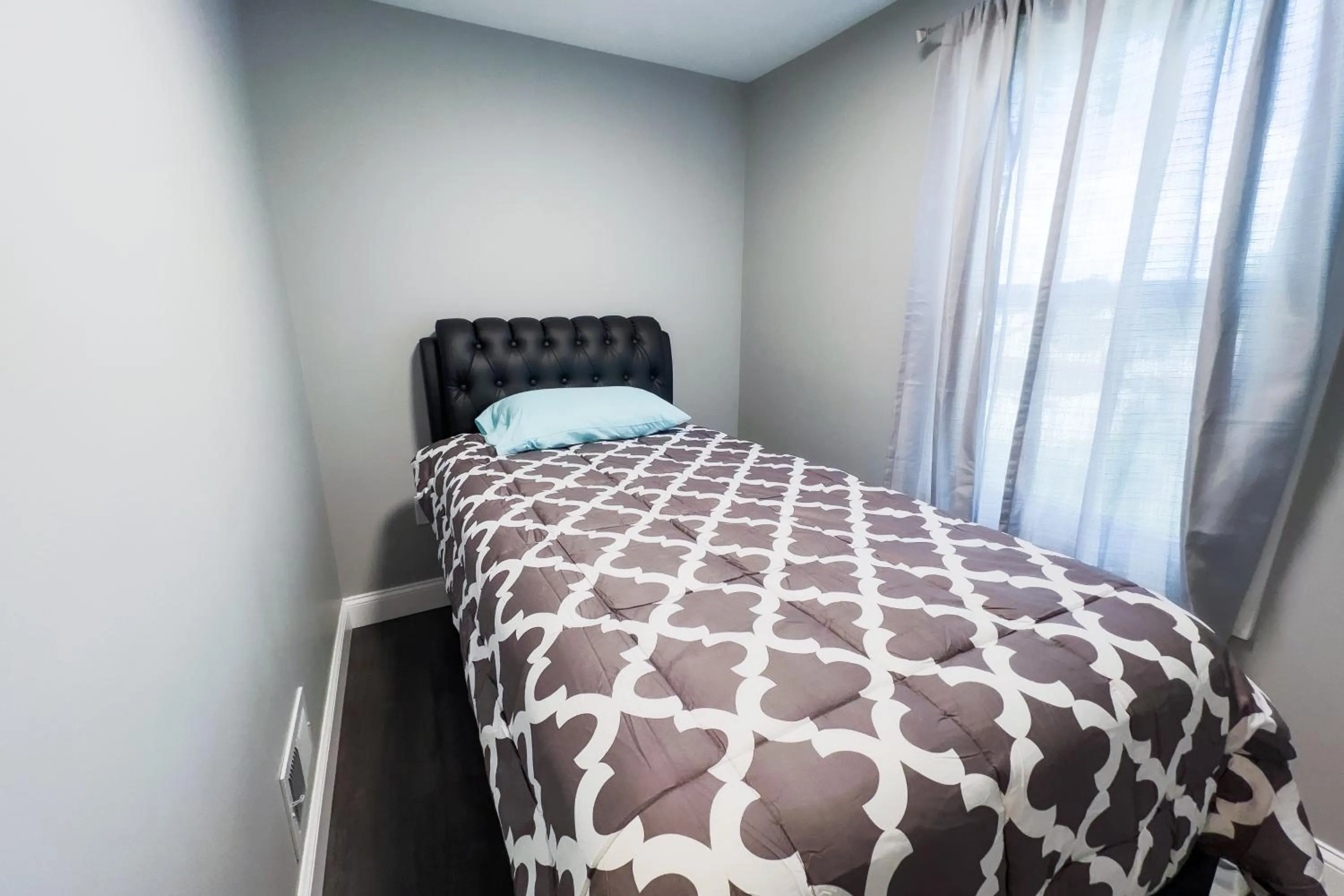 Bed in The Cedar Chateau