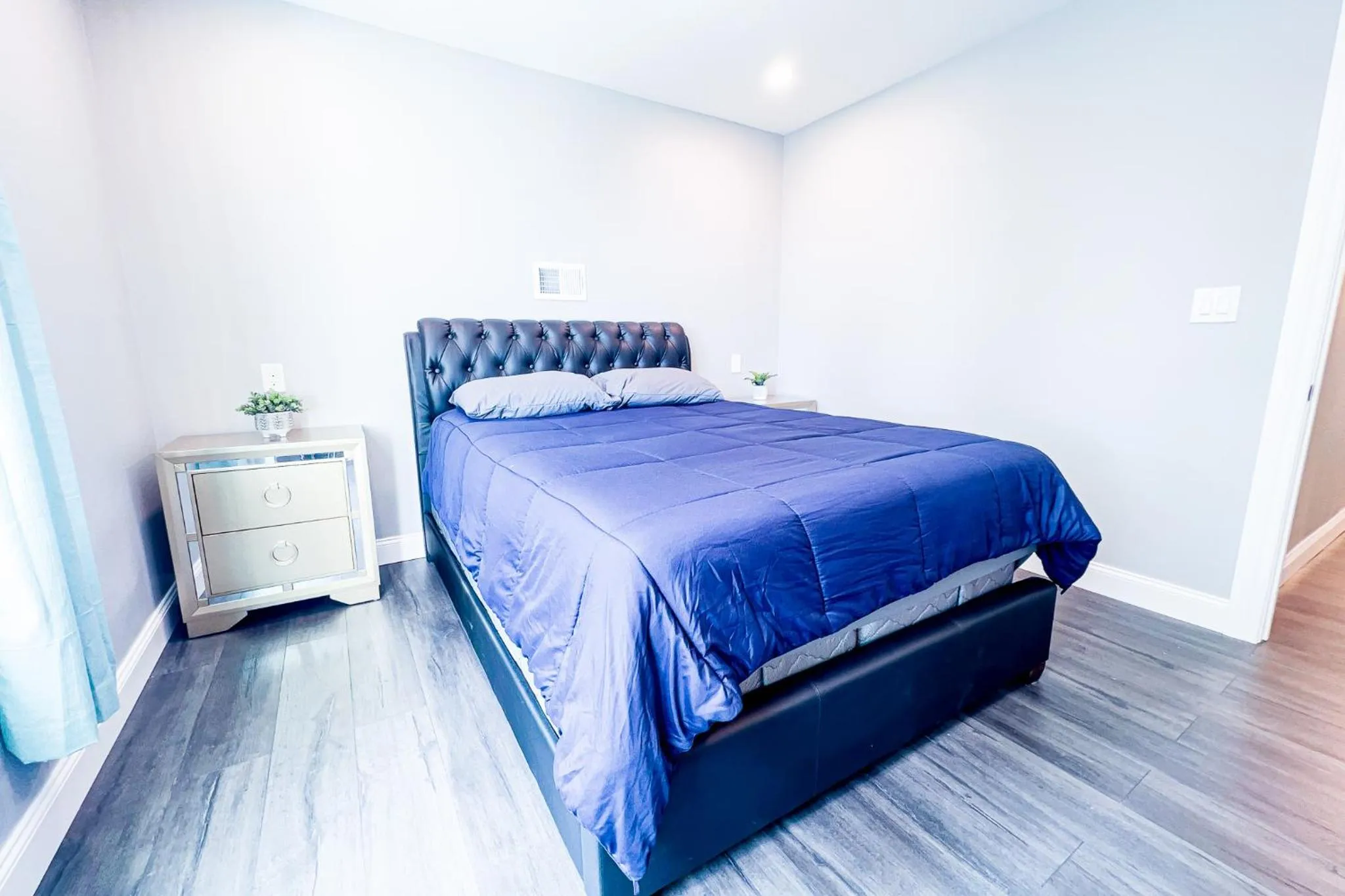 Bed in The Griffon House