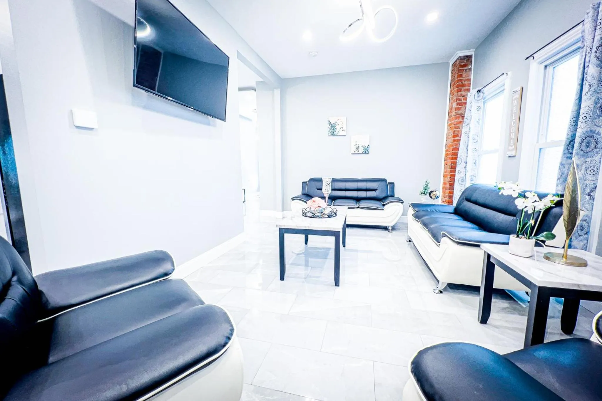 TV and multimedia in The Griffon House