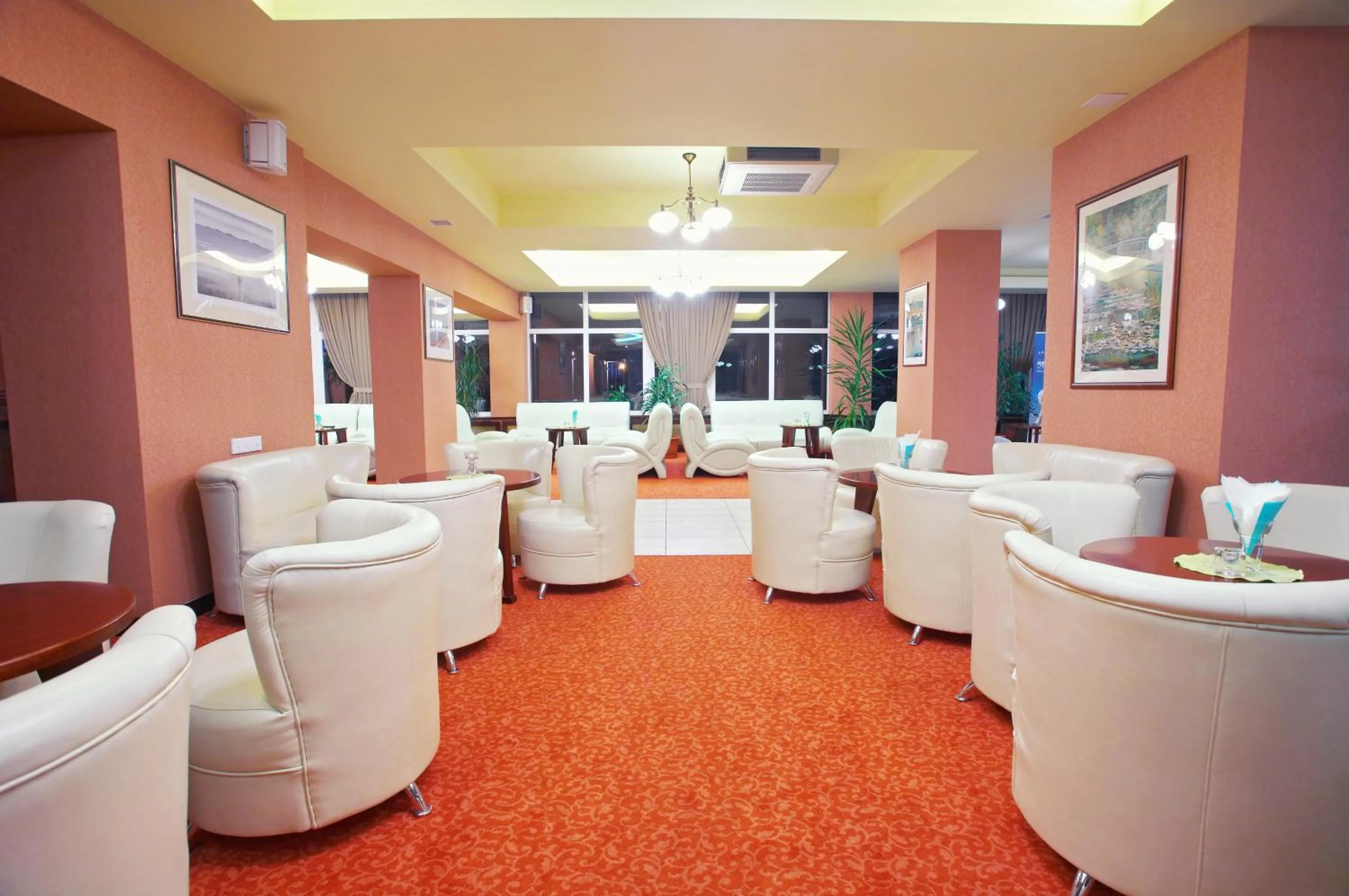 Restaurant/places to eat in Geovita Dąbki