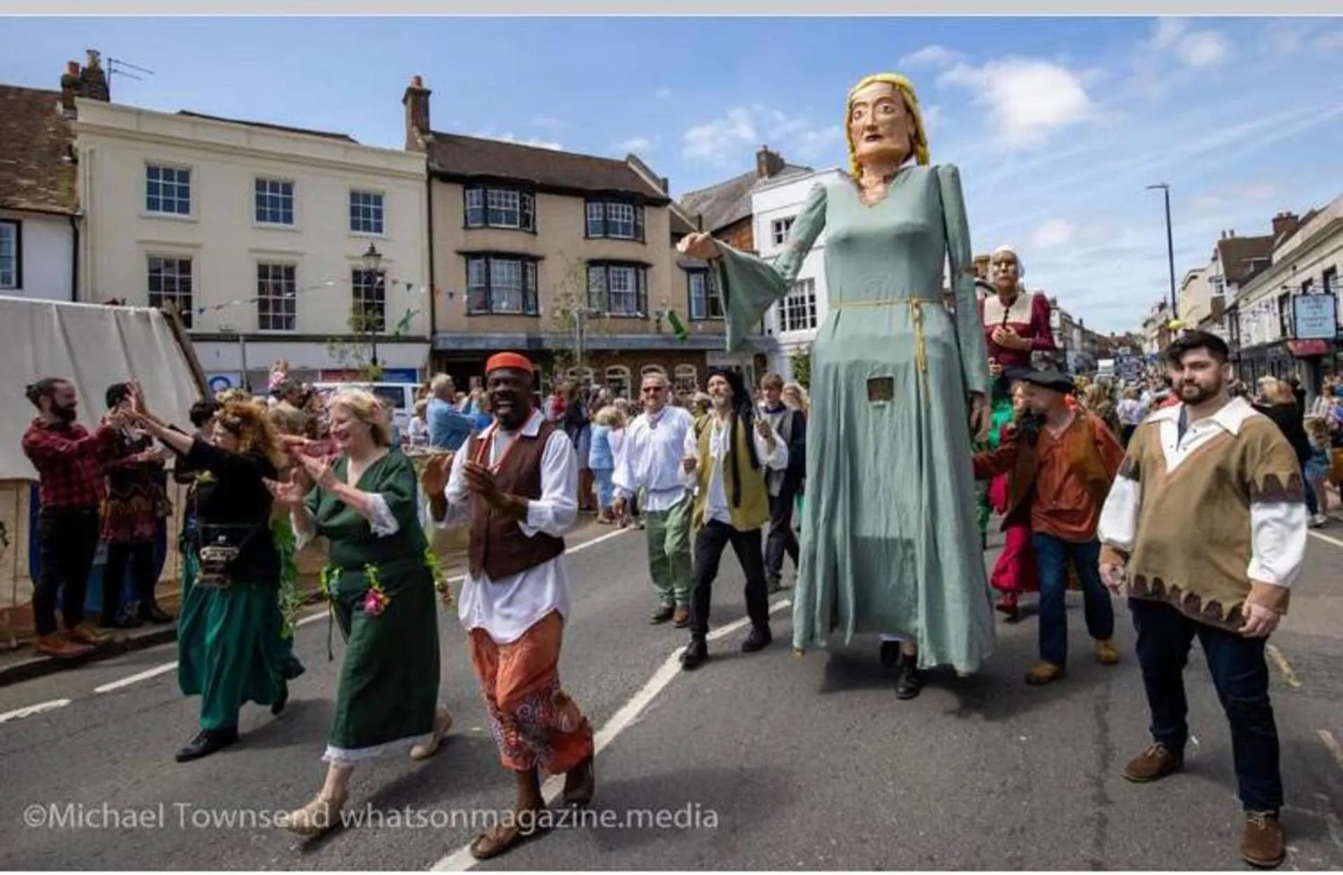 5Bed-10Guests-Fireplace-HotTub-Pets ok-Parking