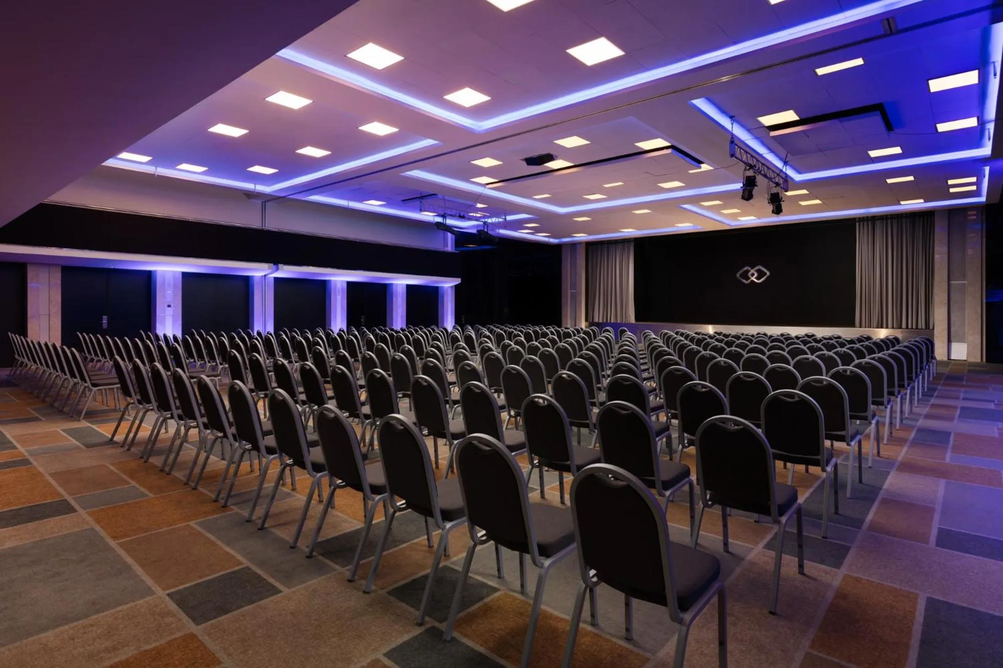 Meeting/conference room in Sofitel Warsaw Victoria