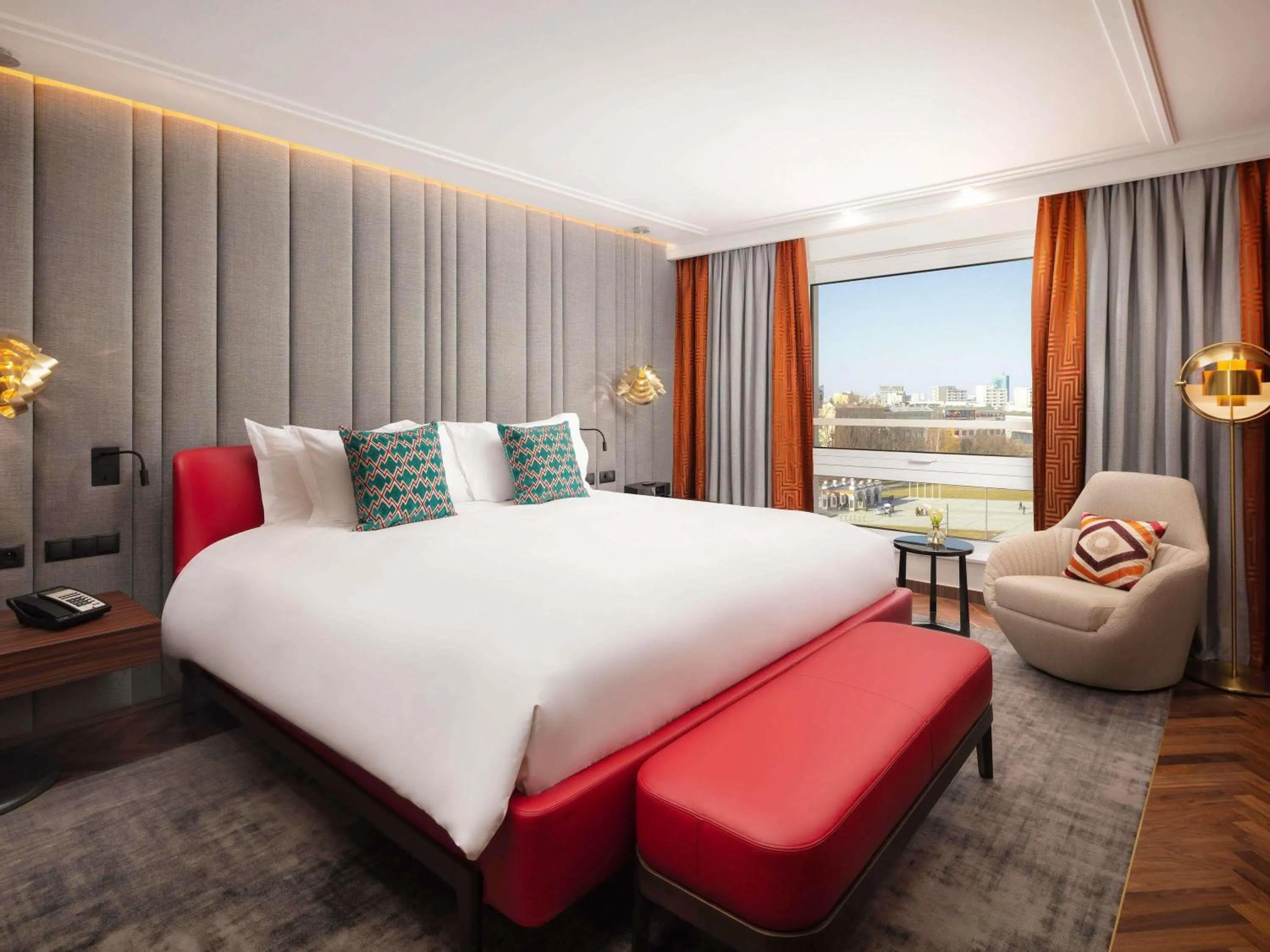 Photo of the whole room, Bed in Sofitel Warsaw Victoria