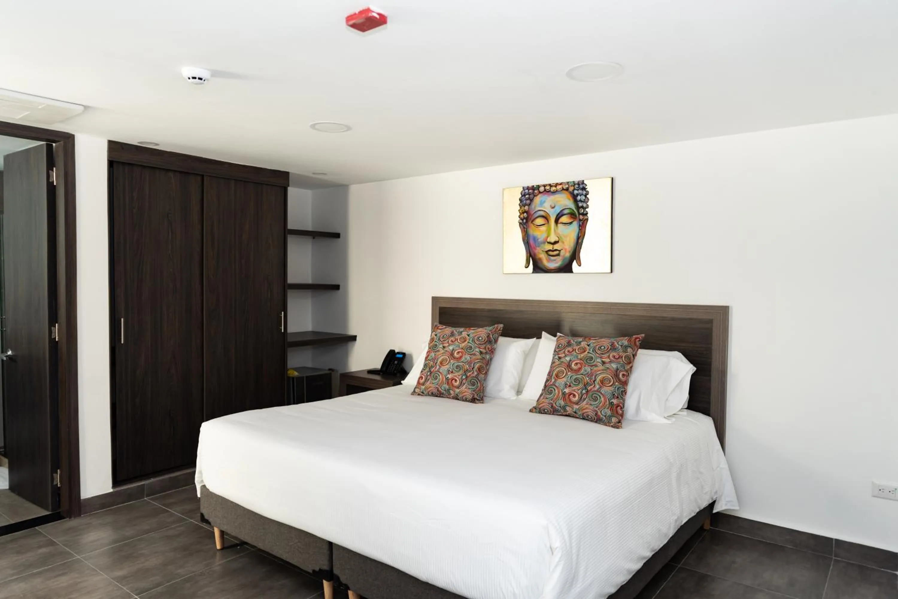 Bed in Hotel Qatar Cali