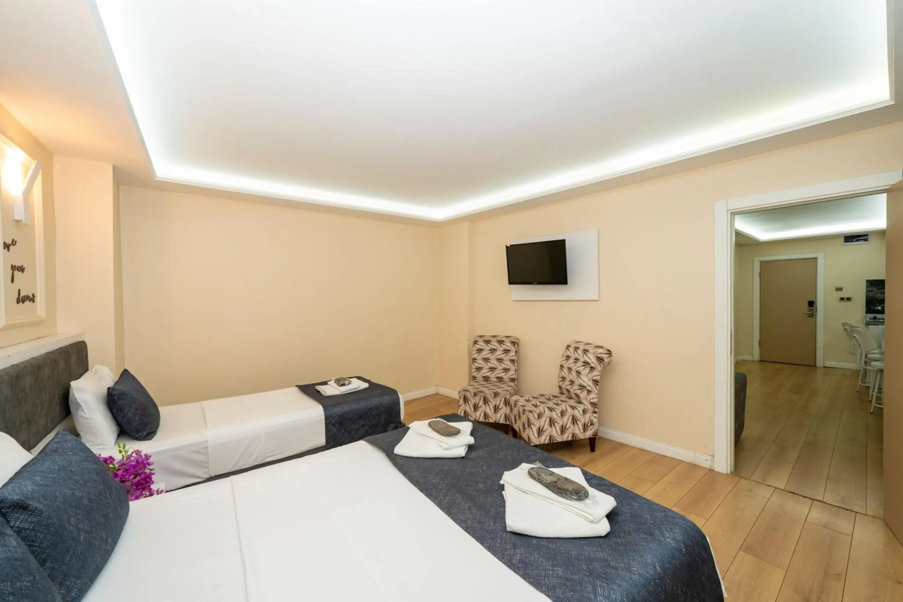 Two-Bedroom Apartment in Luce Suites Taksim Two-Bedroom Apartment in Luce Suites Taksim