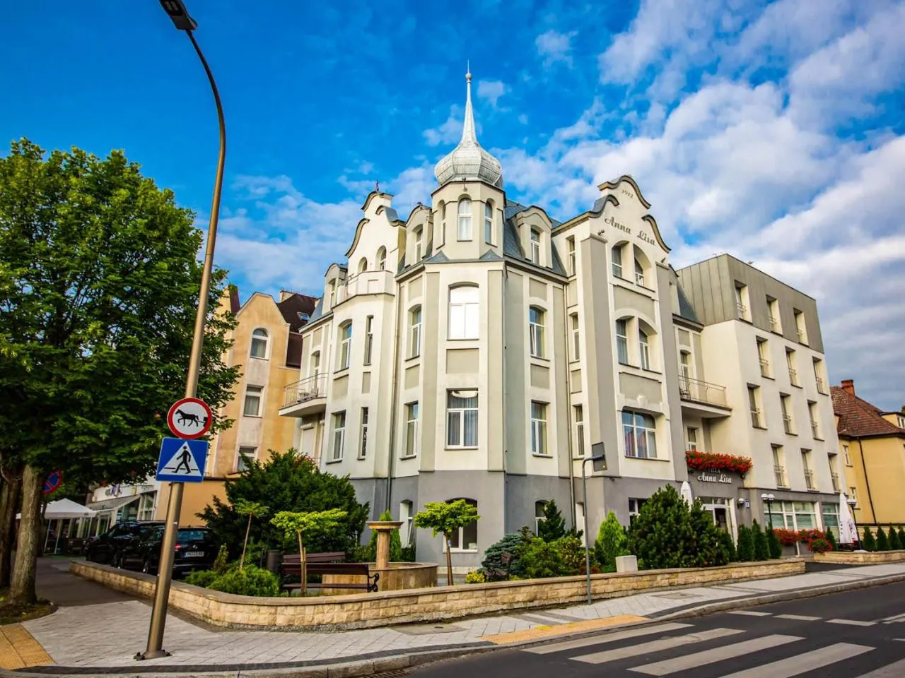 Property building in Villa Anna Lisa