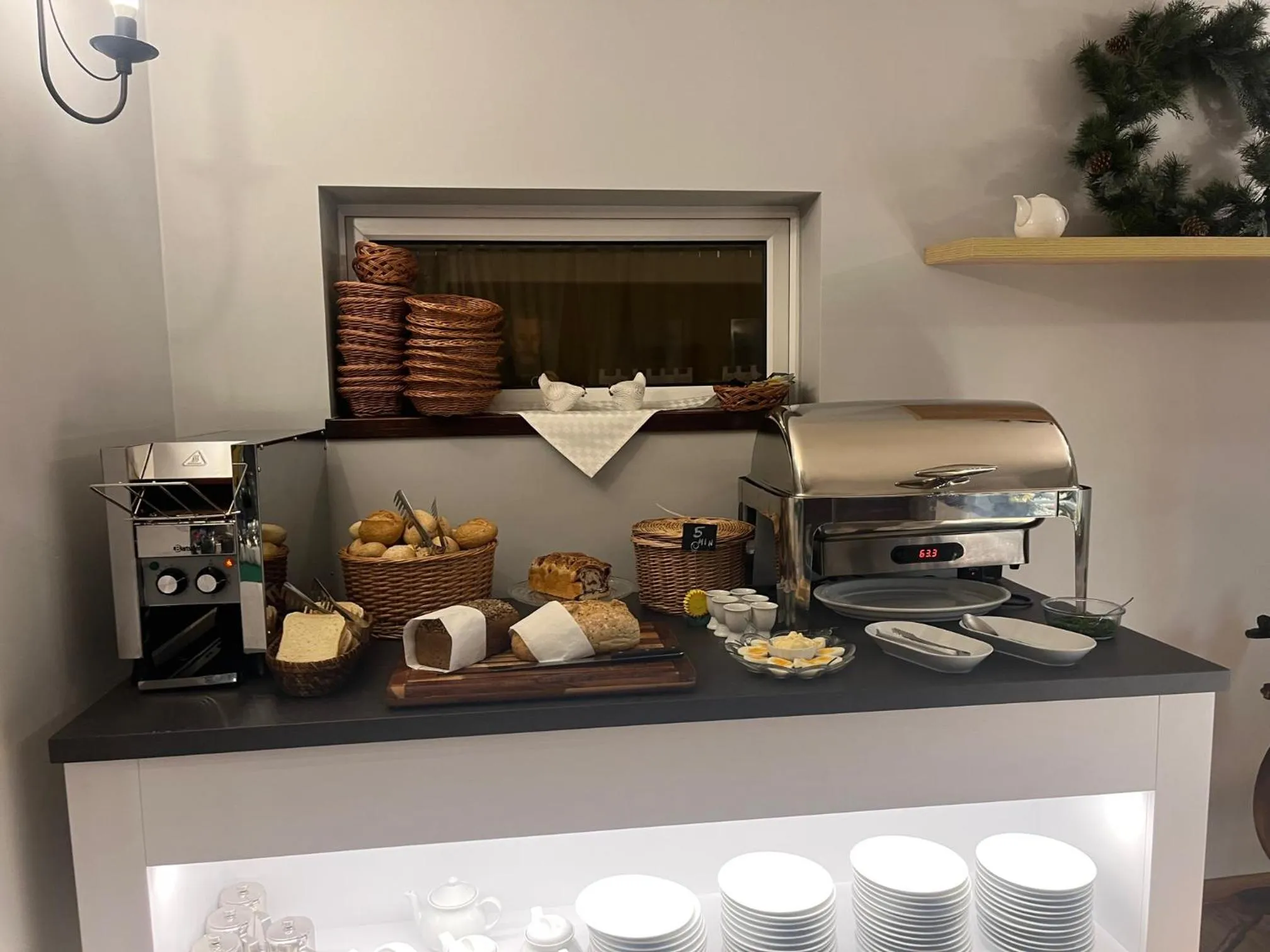 Breakfast in Willa 4 Pory Roku & Uznam