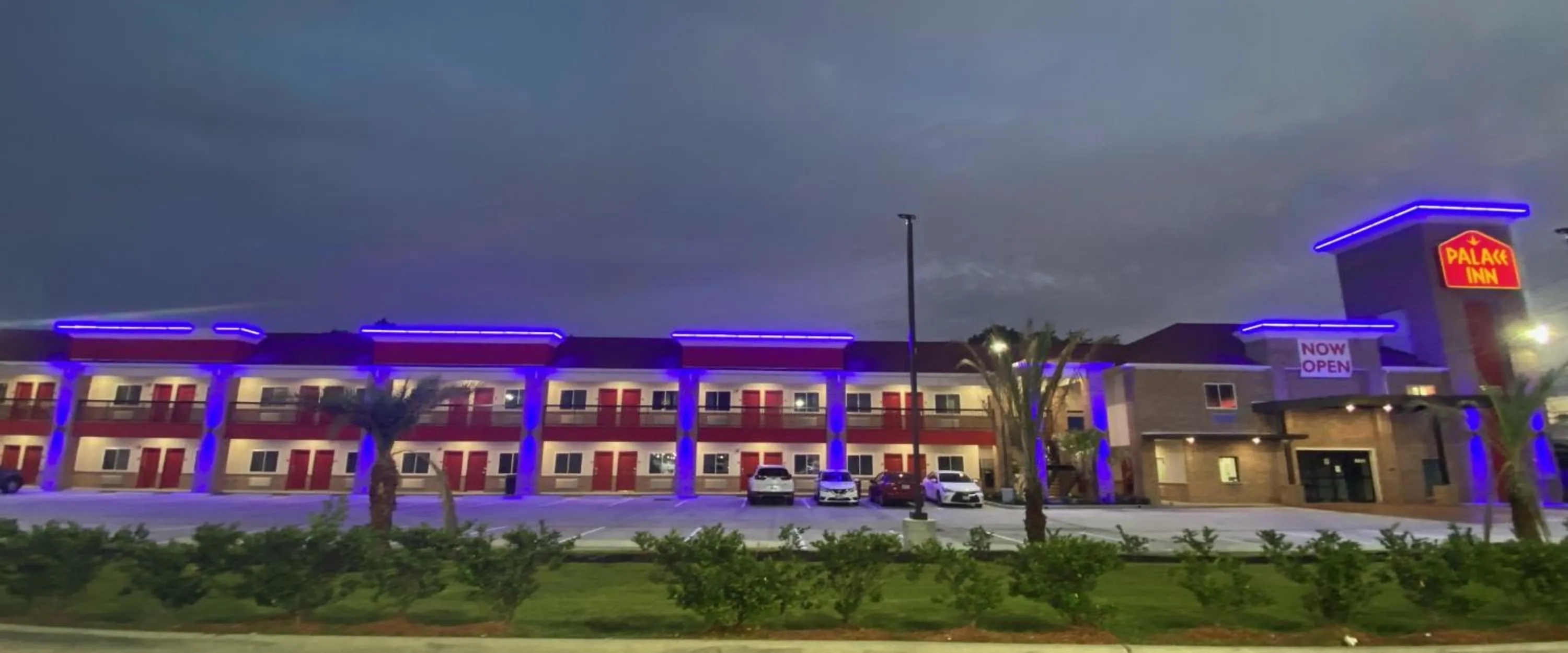 Property building in PALACEINN-ARCOLA