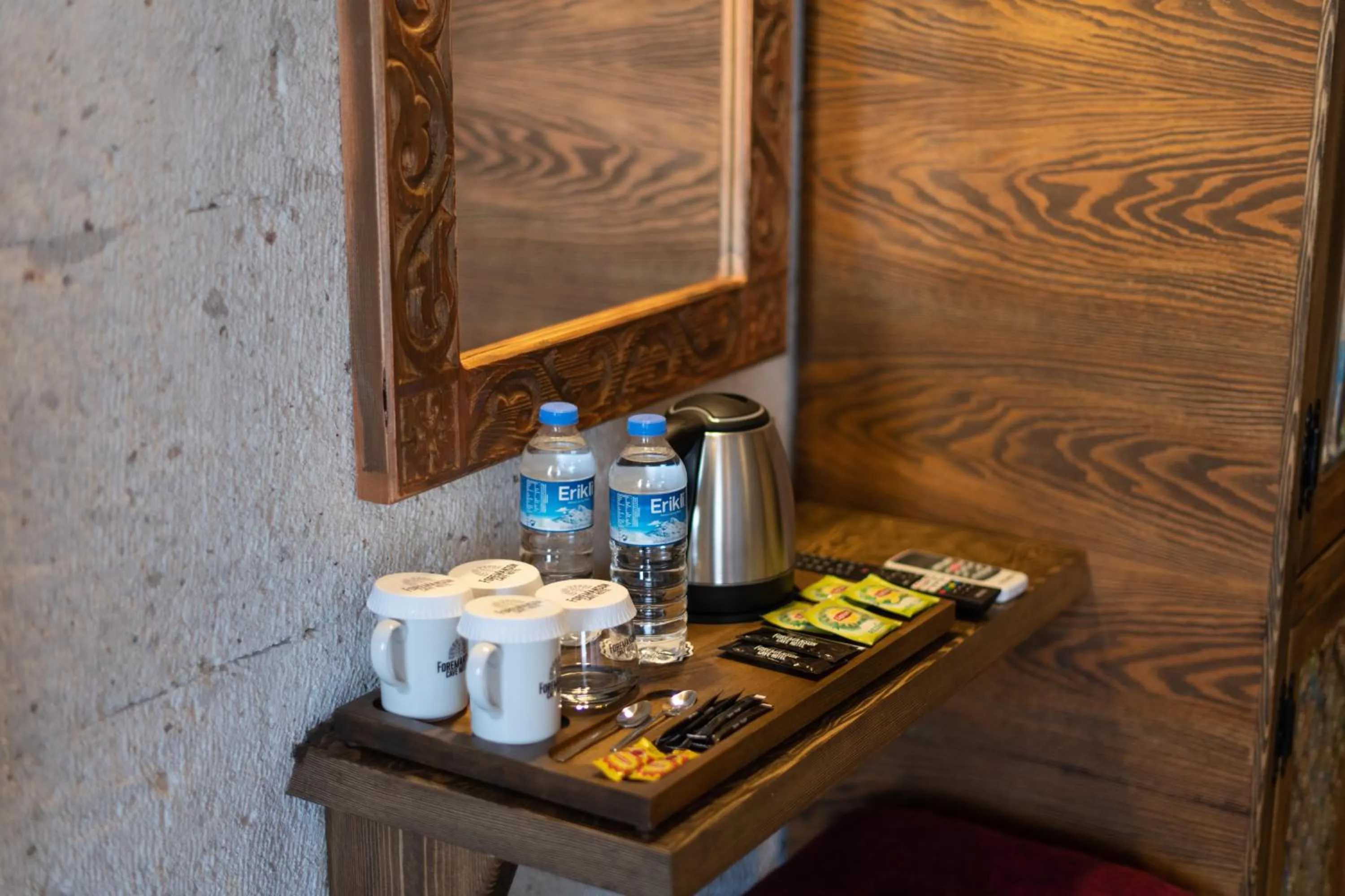 Coffee/tea facilities in Foremanson Cave Hotel
