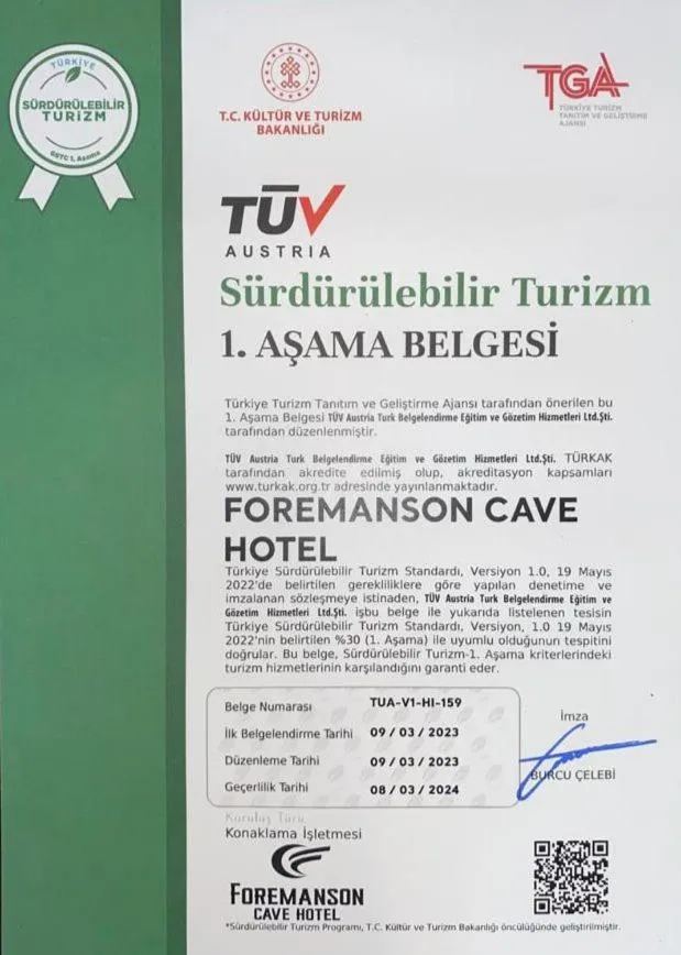 Property building in Foremanson Cave Hotel