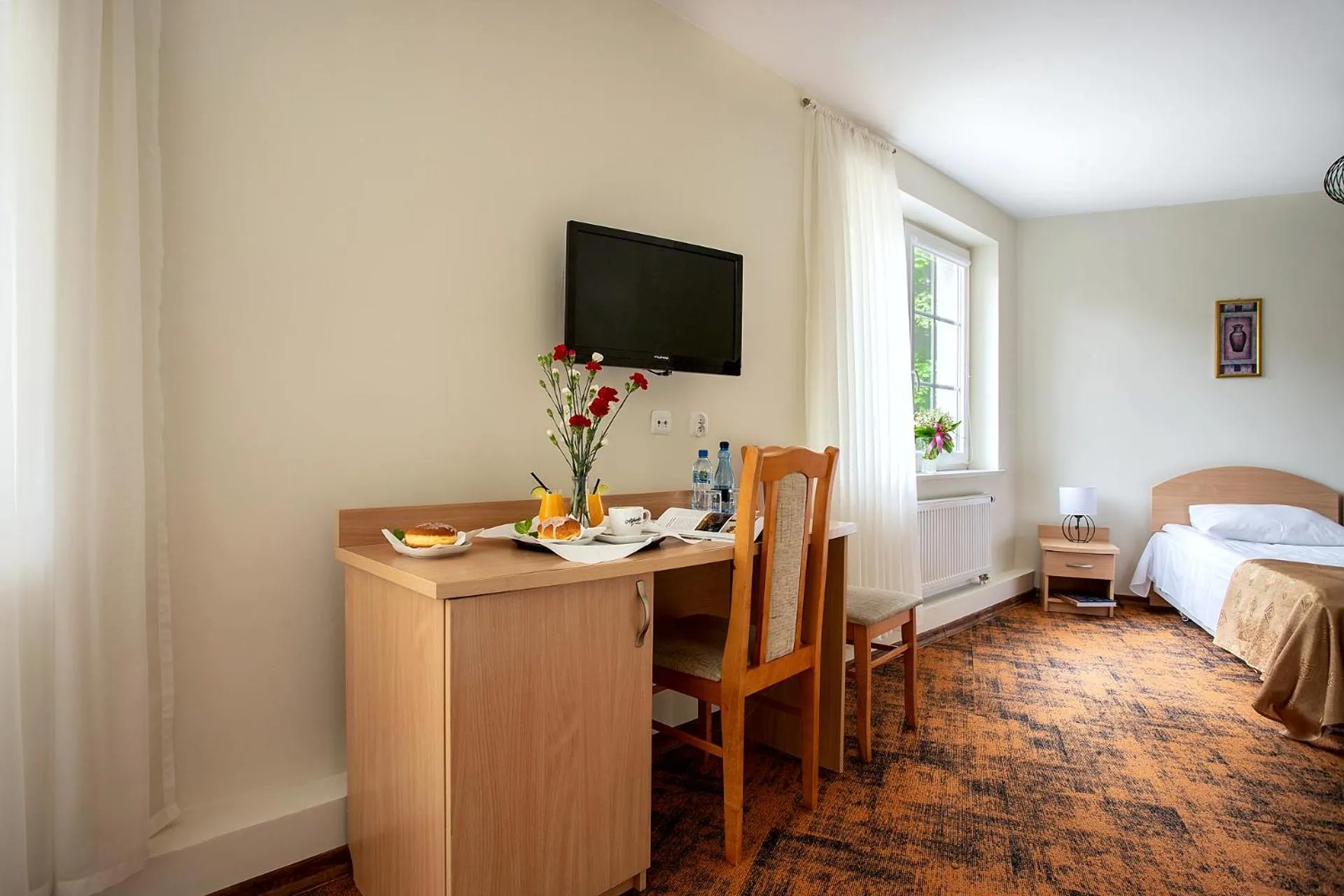 Photo of the whole room, Bed in Hotel Zamek