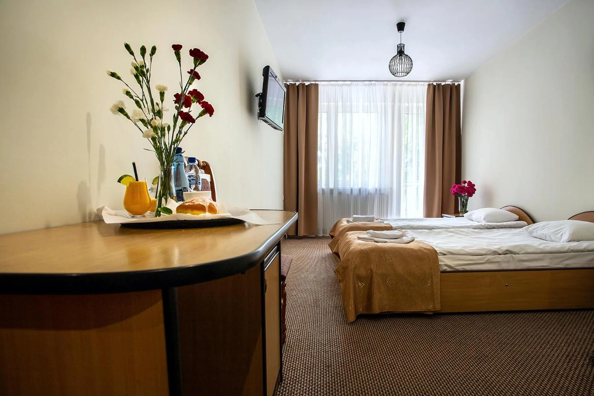 Photo of the whole room, Bed in Hotel Zamek