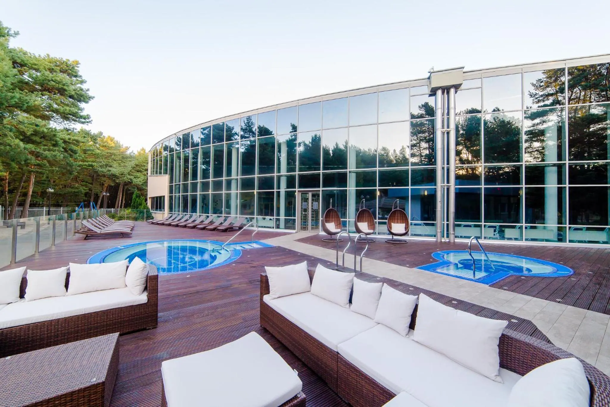 Property building in Hotel Senator