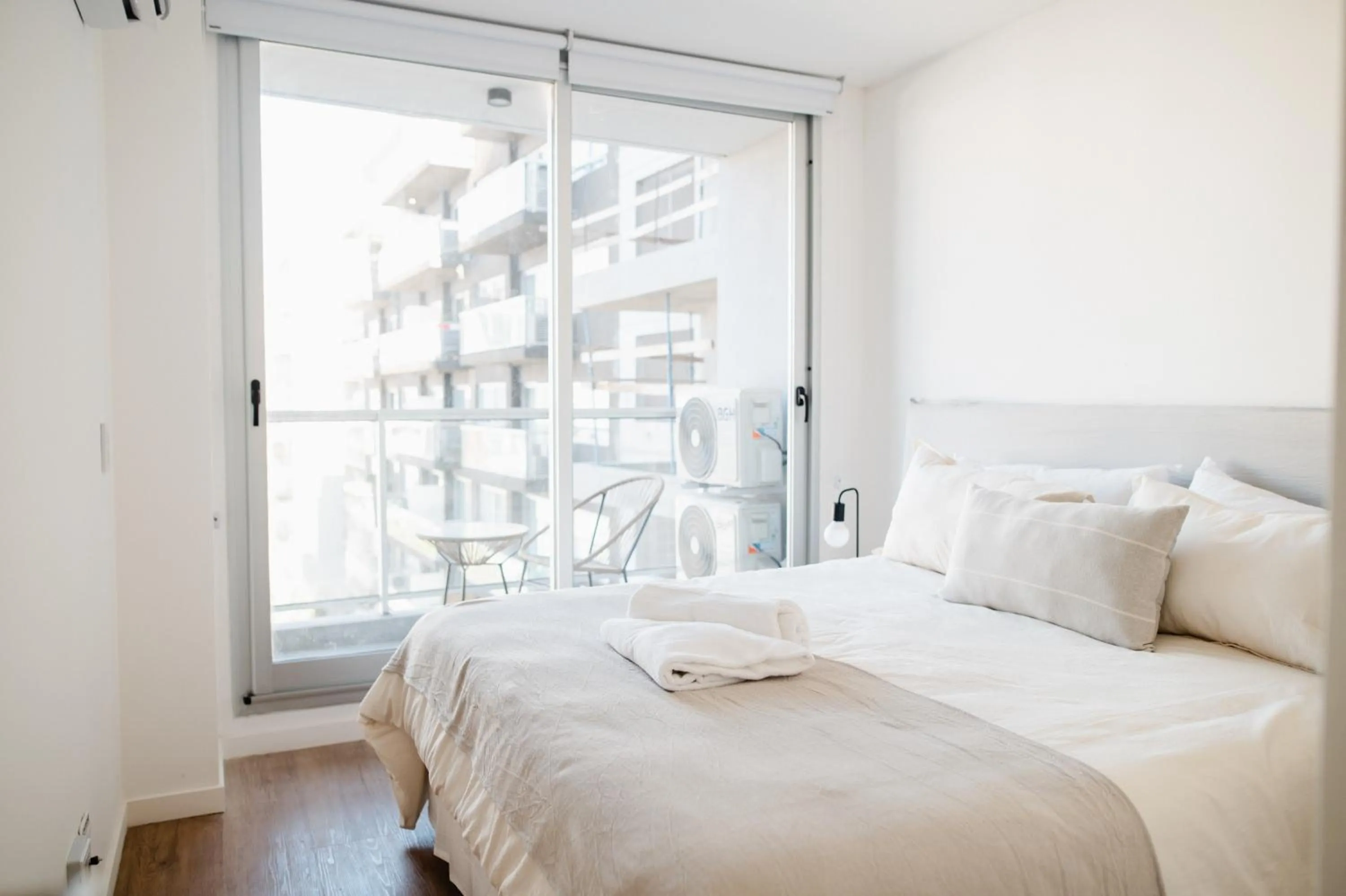 Bedroom, Bed in Top Rentals Palermo Hollywood