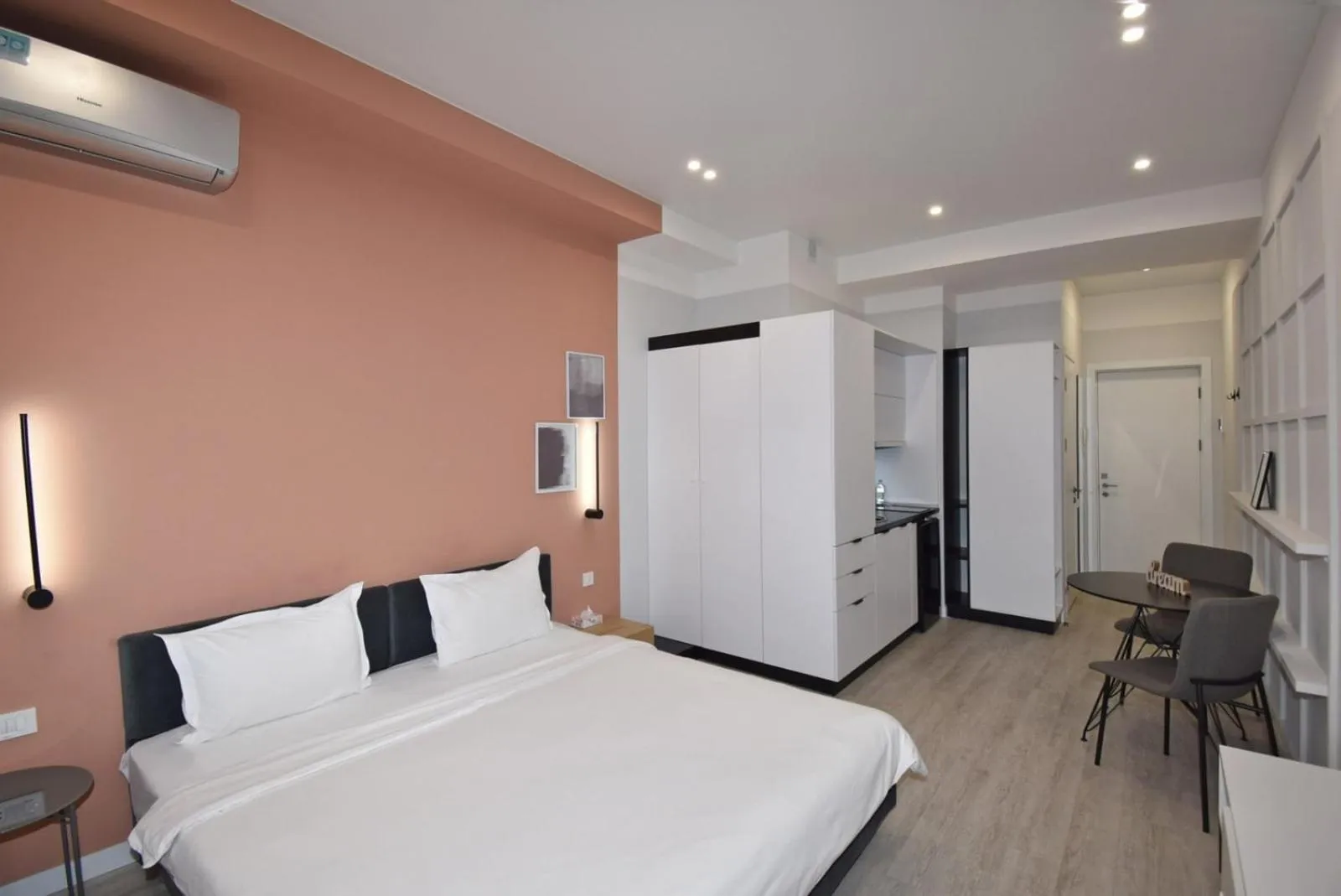 Bed in Sweet Home Apart-Hotel