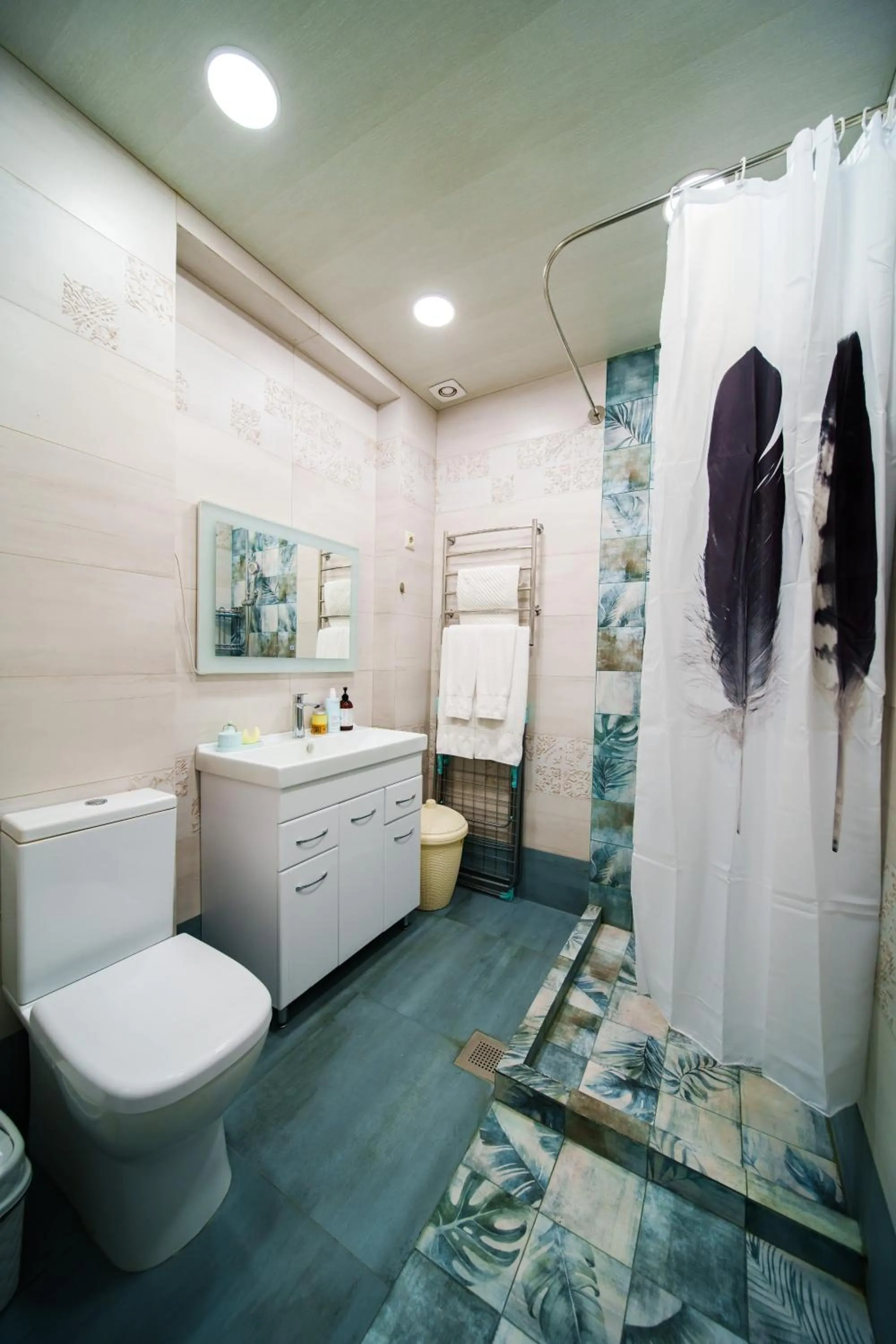 Shower in Sweet Home Apart-Hotel