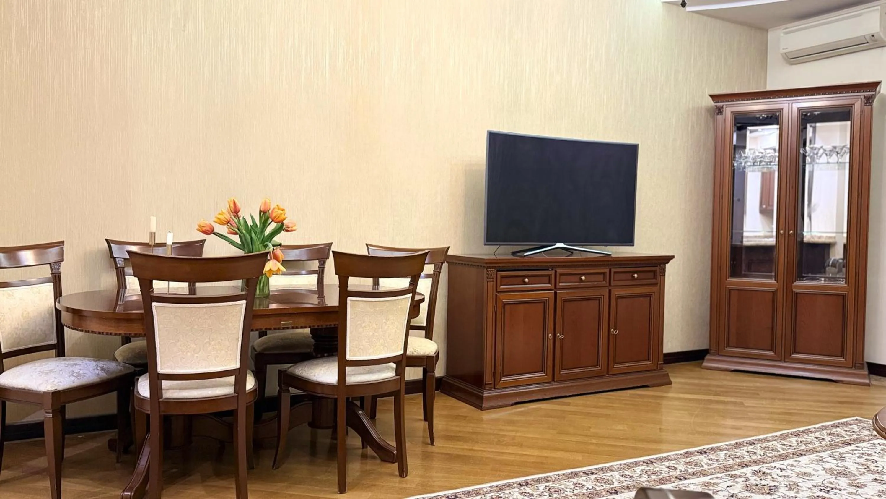 TV and multimedia in Sweet Home Apart-Hotel