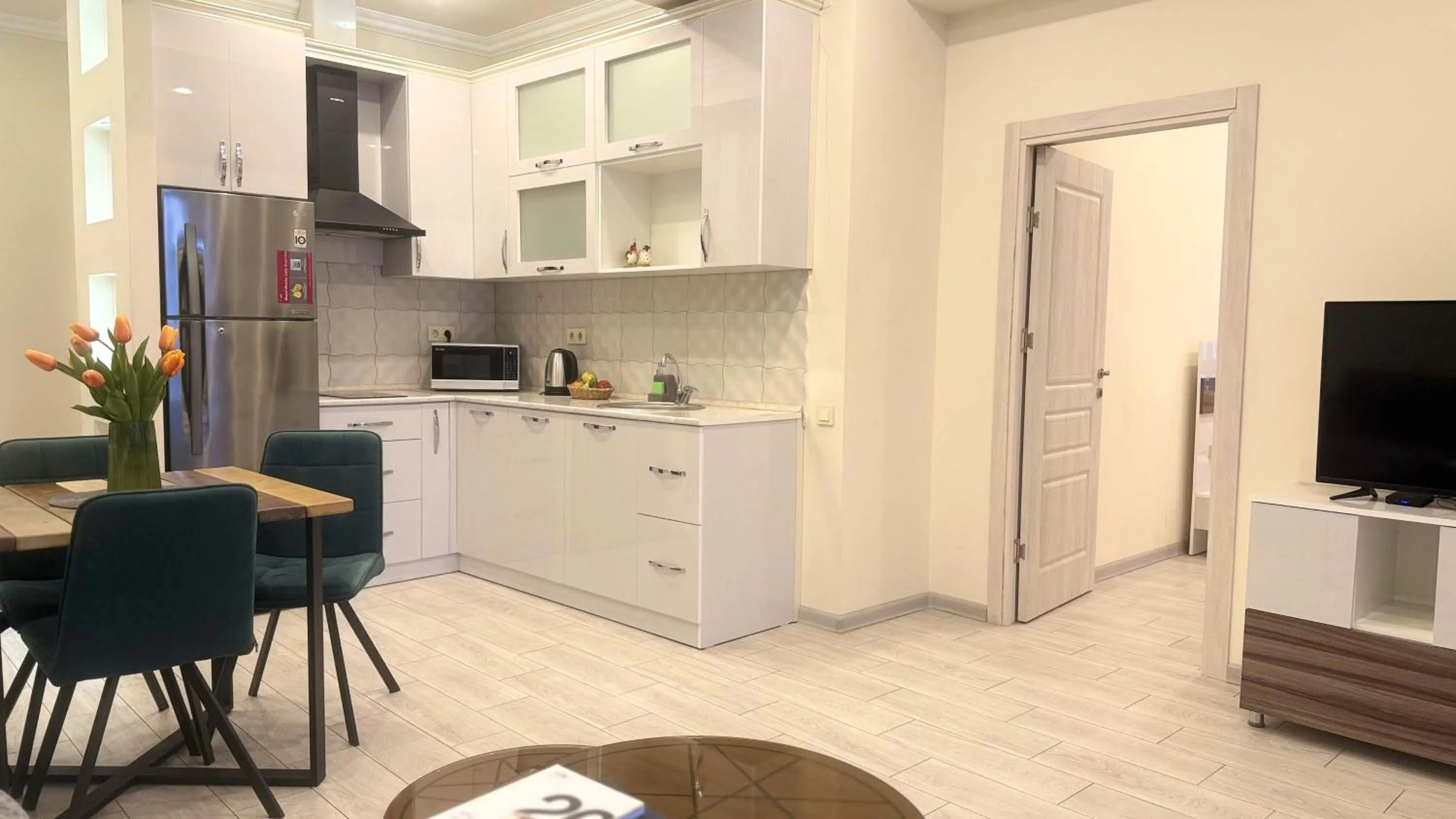 TV and multimedia in Sweet Home Apart-Hotel