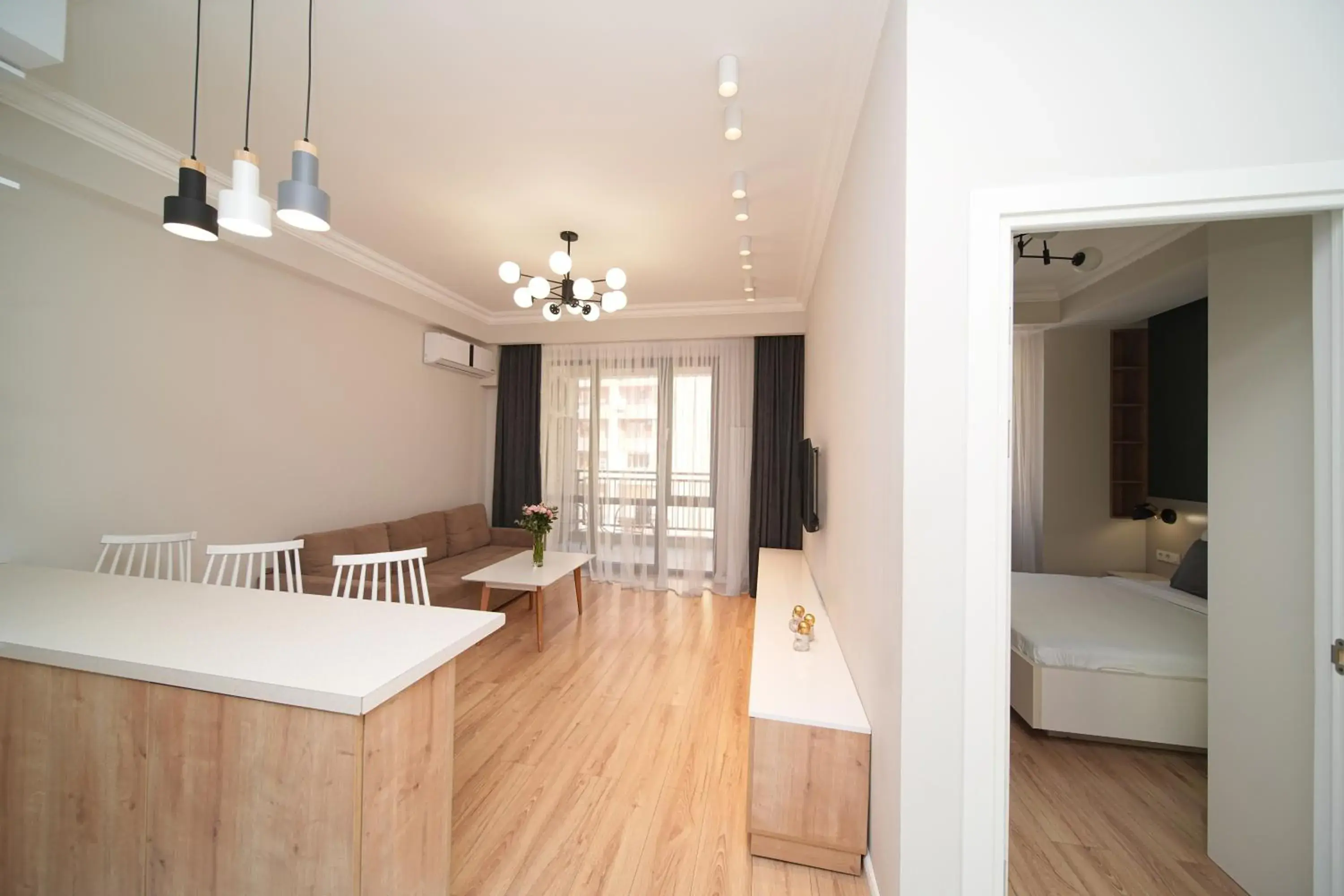 Superior One-Bedroom Apartment with Balcony in Sweet Home Apart-Hotel Superior One-Bedroom Apartment with Balcony in Sweet Home Apart-Hotel