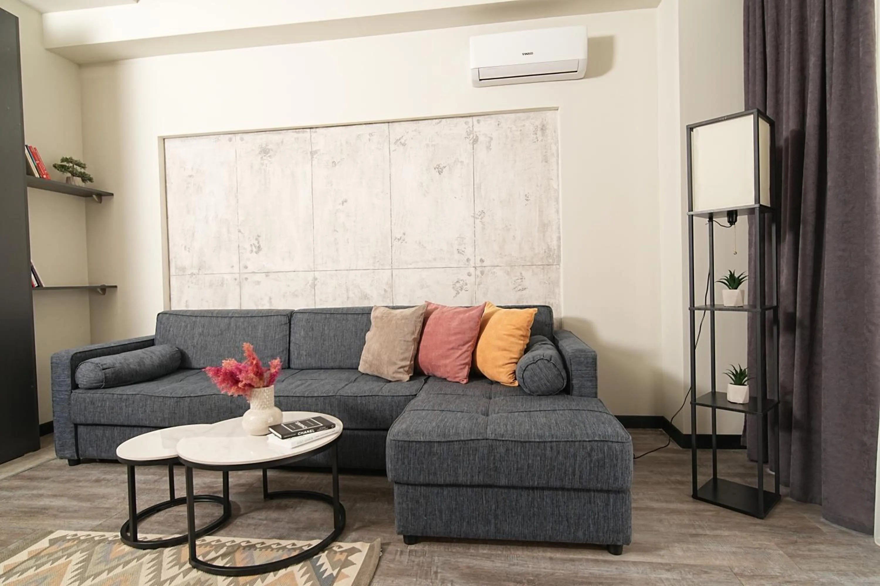 TV and multimedia in Sweet Home Apart-Hotel