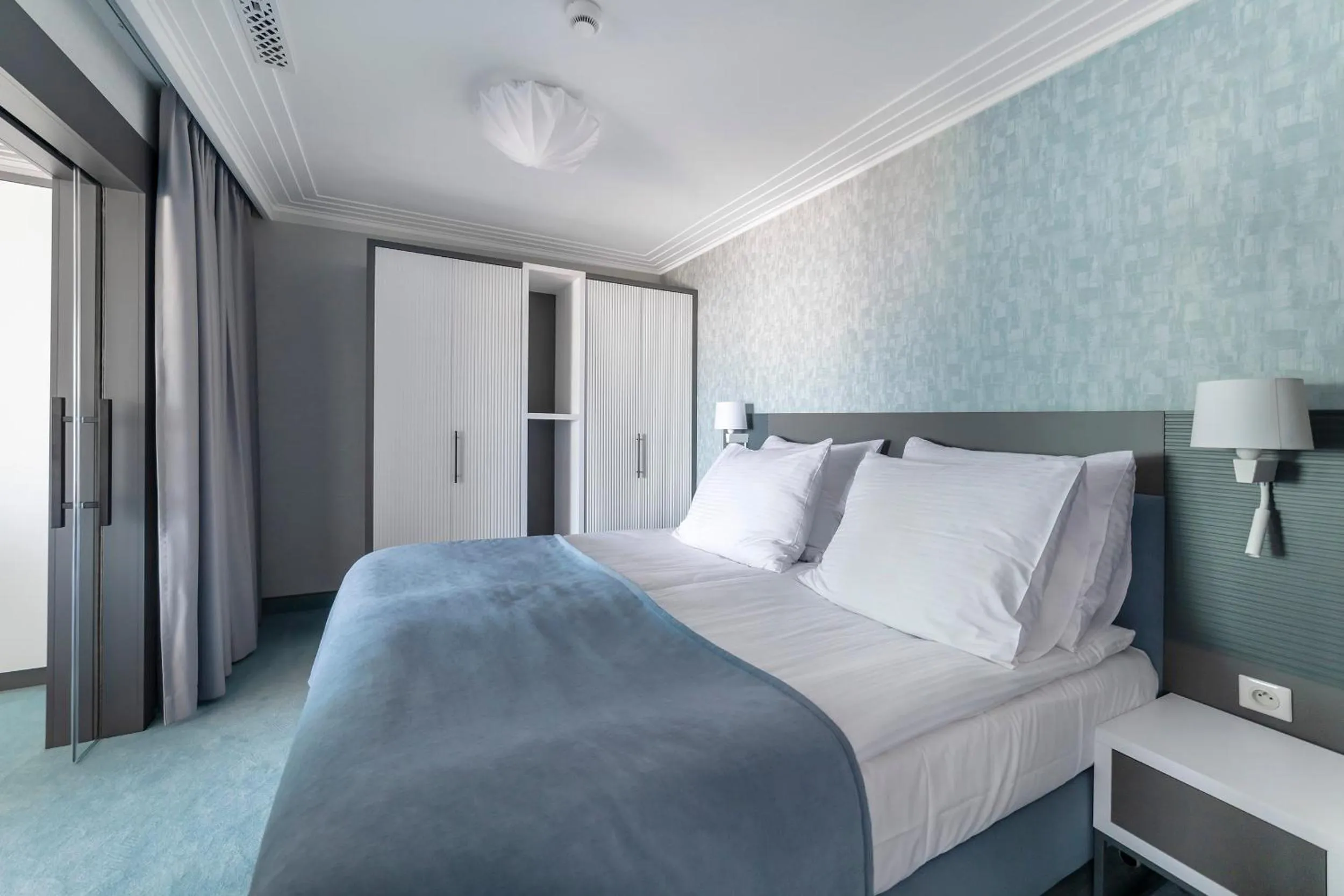 Bedroom, Bed in Hotel Aurora Family & SPA