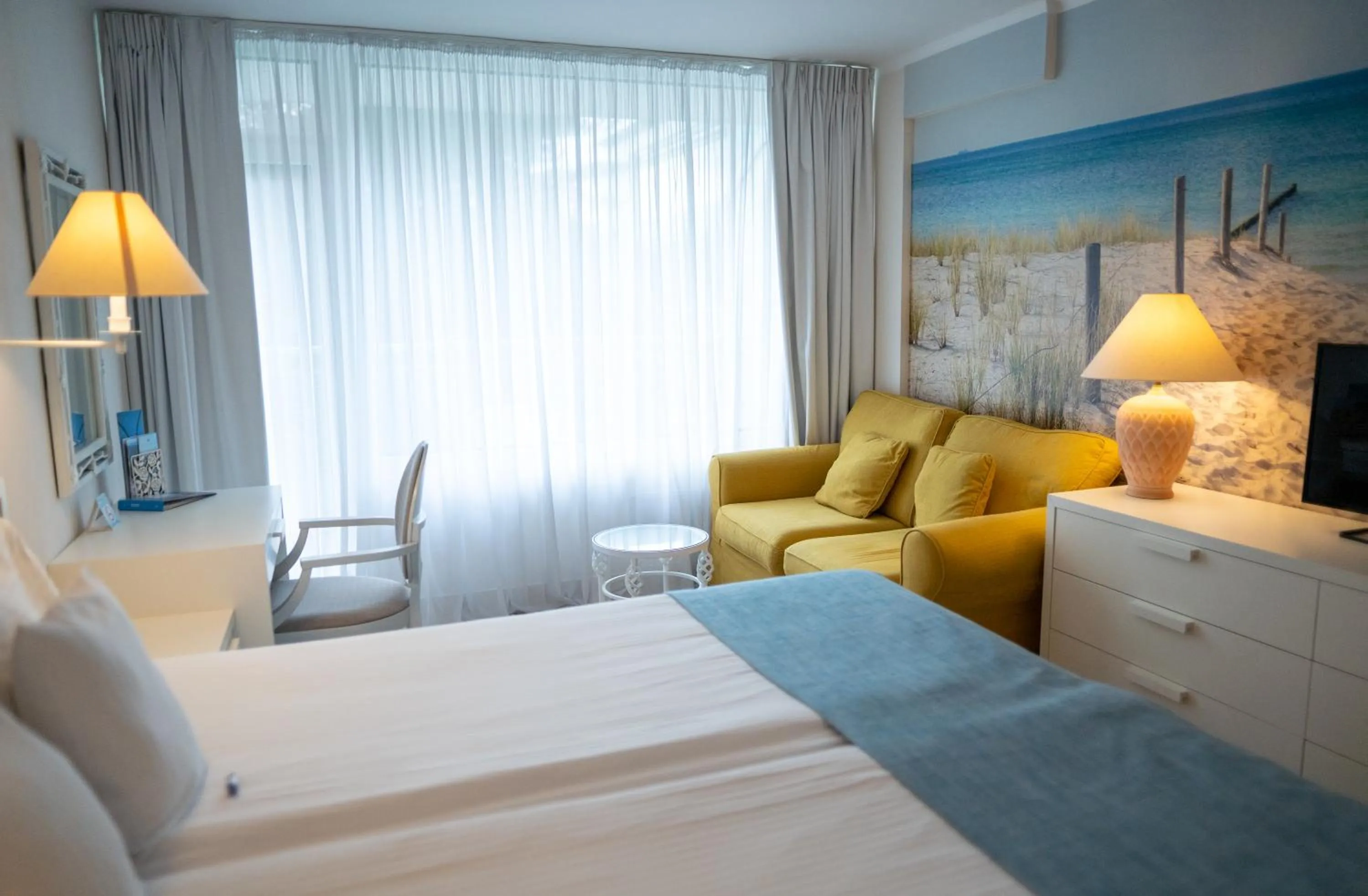 Bedroom, Bed in Hotel Bryza Resort & Spa