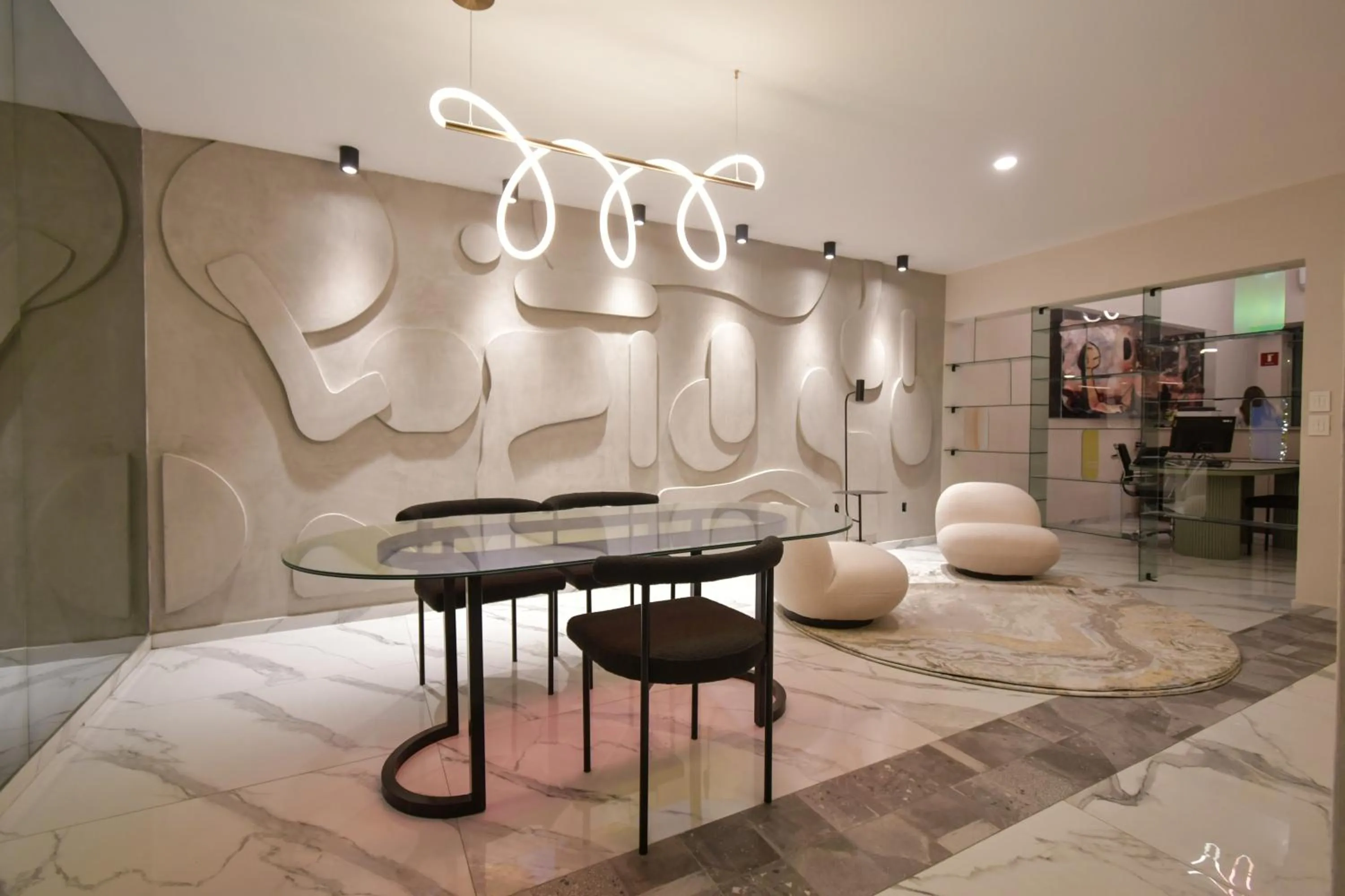 Property building in Expo Satelite 2750 Hotel & Suites