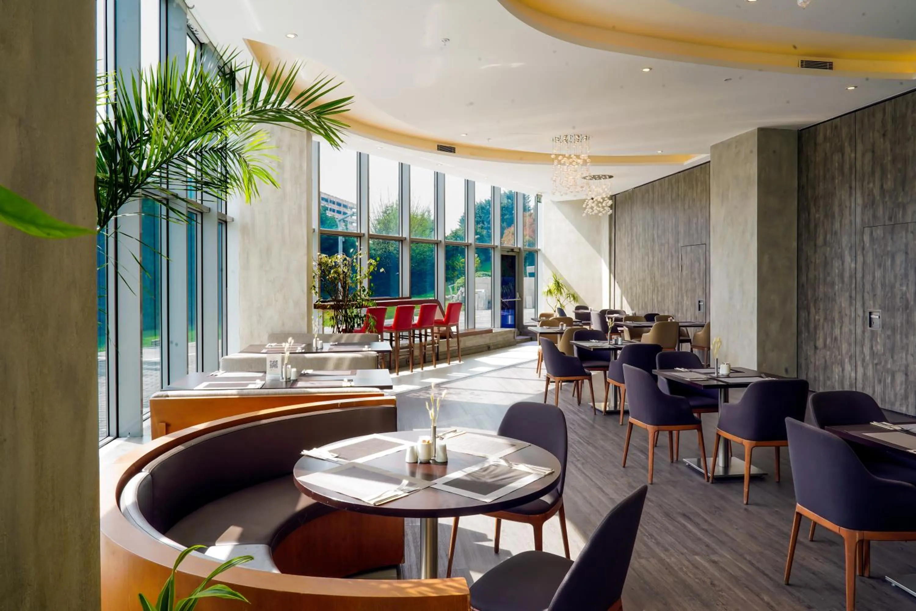 Restaurant/places to eat in Ramada Encore Istanbul Bayrampasa