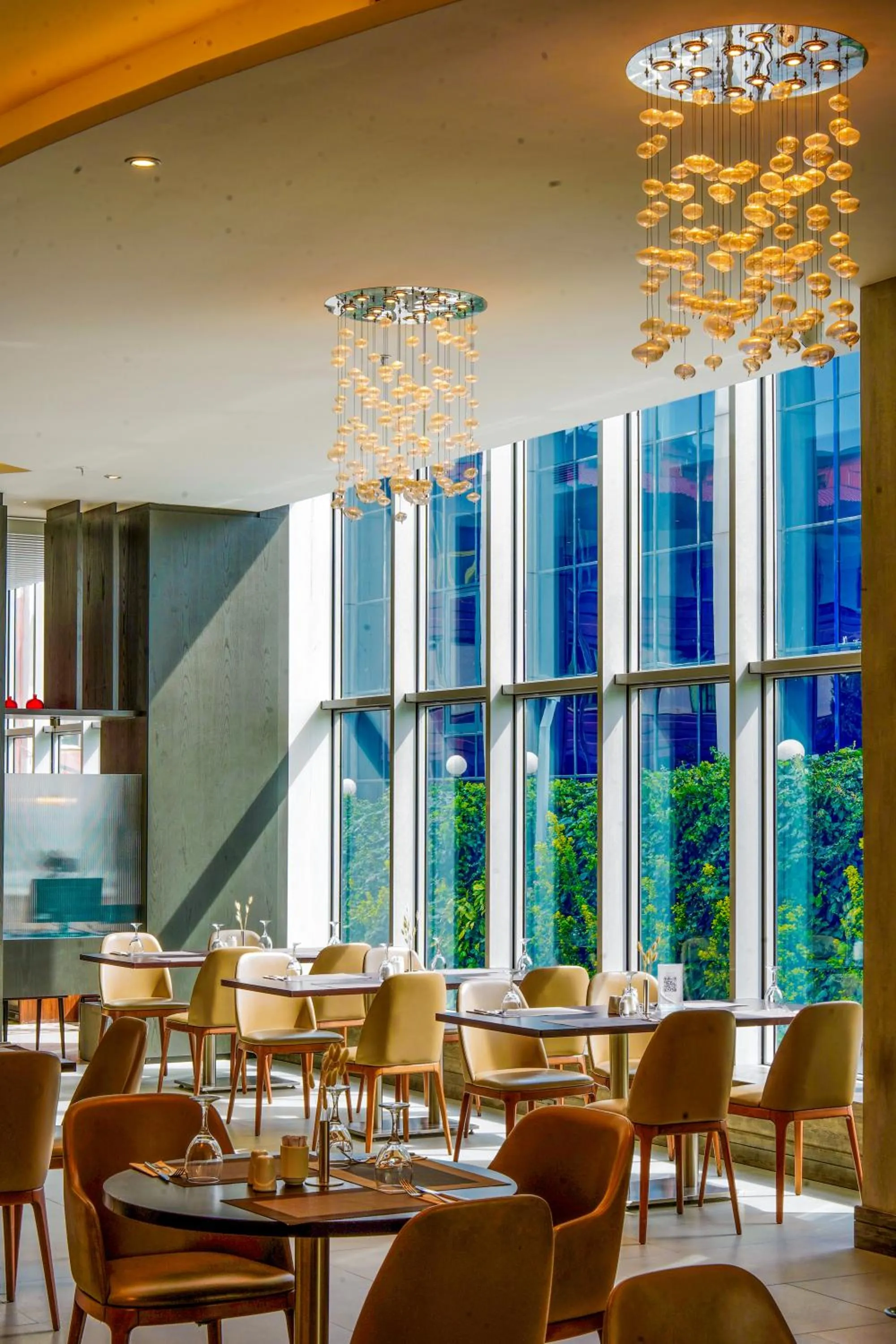 Restaurant/places to eat in Ramada Encore Istanbul Bayrampasa