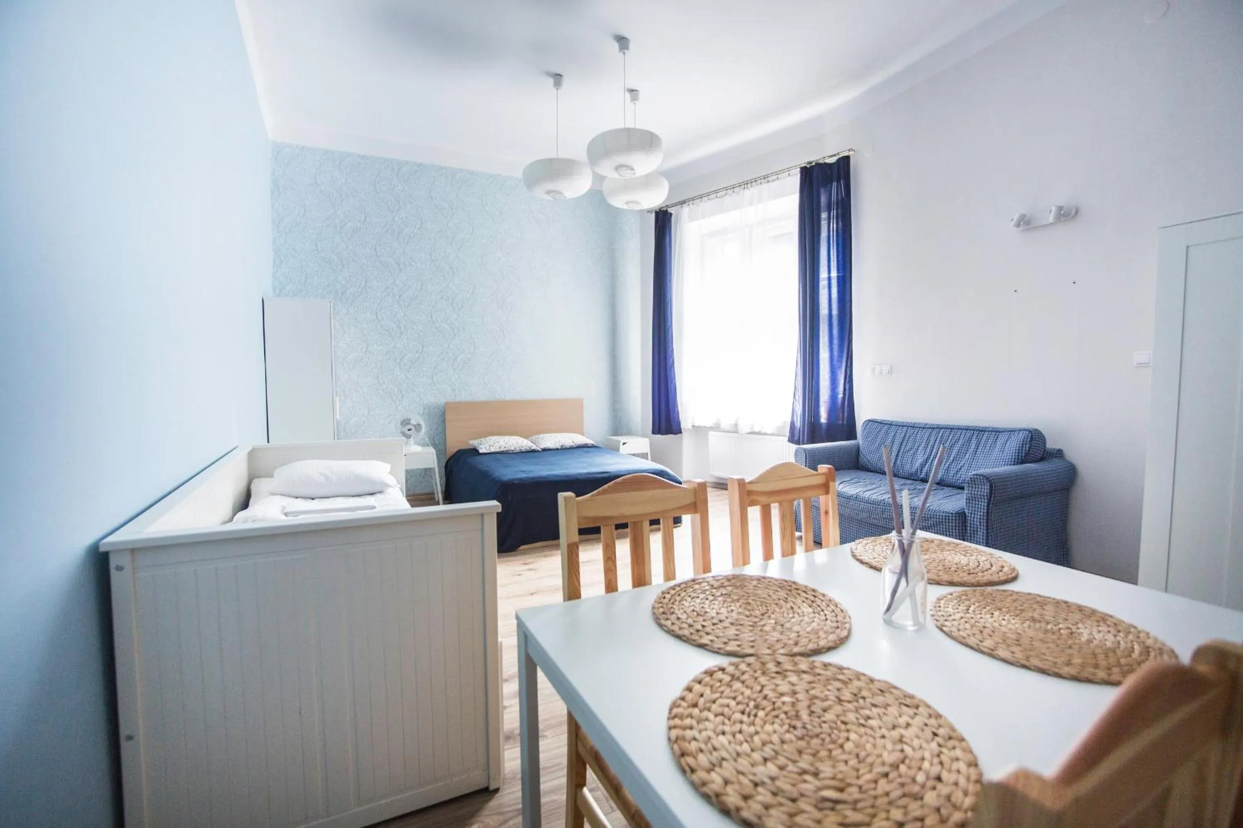 Bed in Dizzy Daisy Hostel