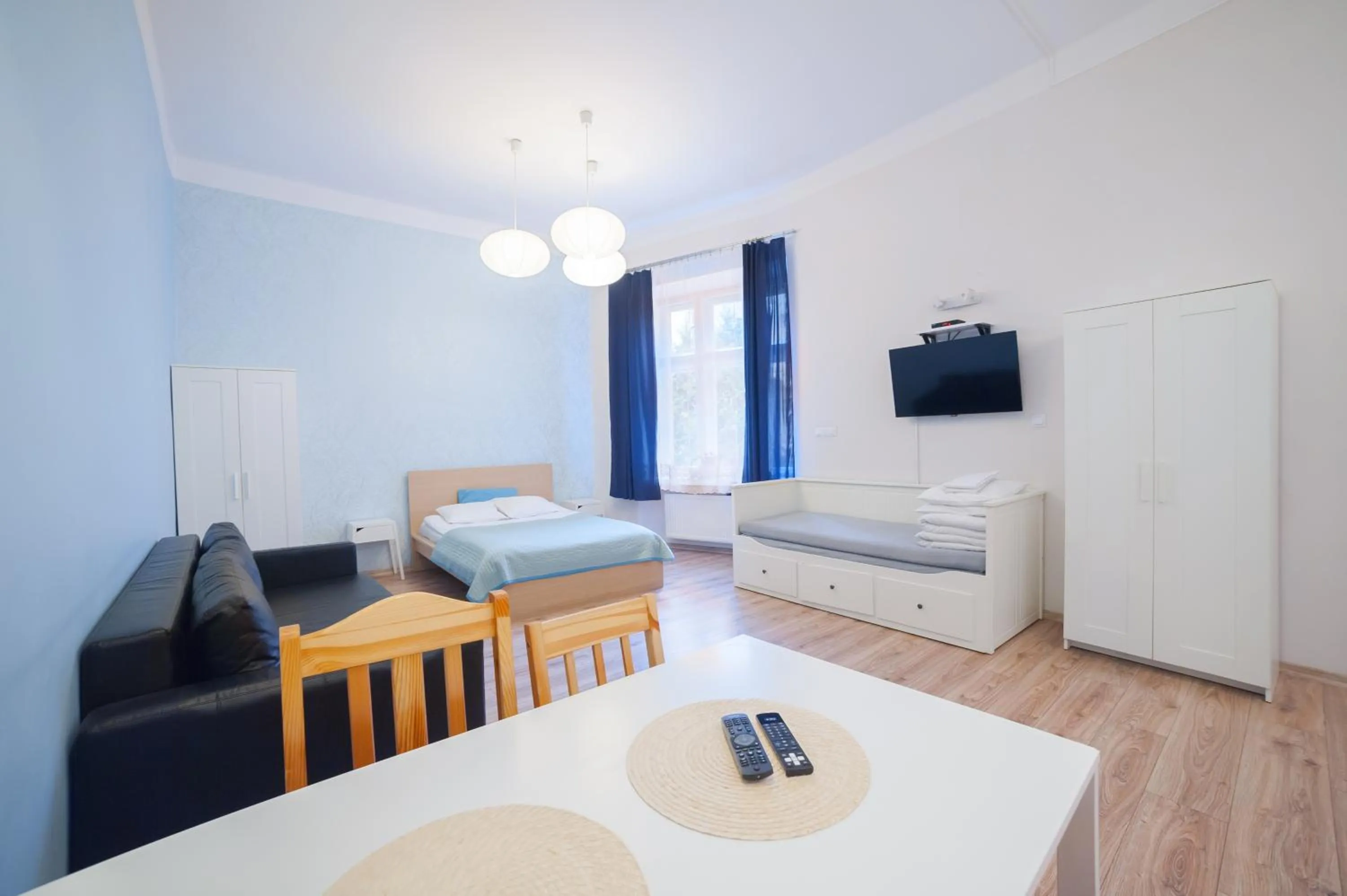 Photo of the whole room, Bed in Dizzy Daisy Hostel