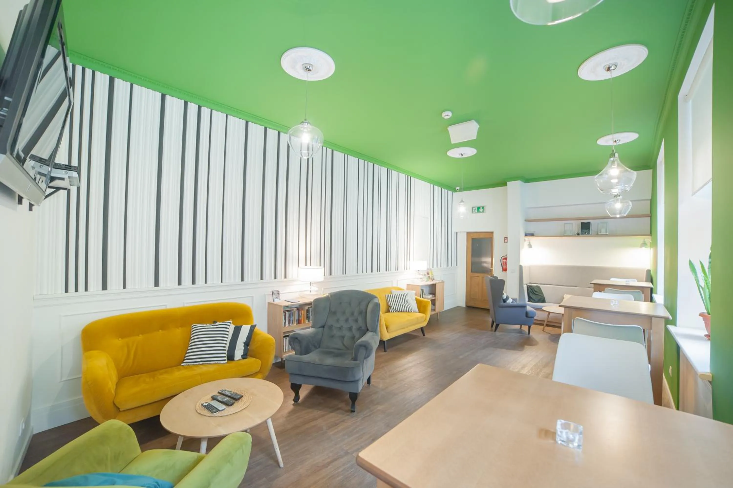 Seating area in Dizzy Daisy Hostel