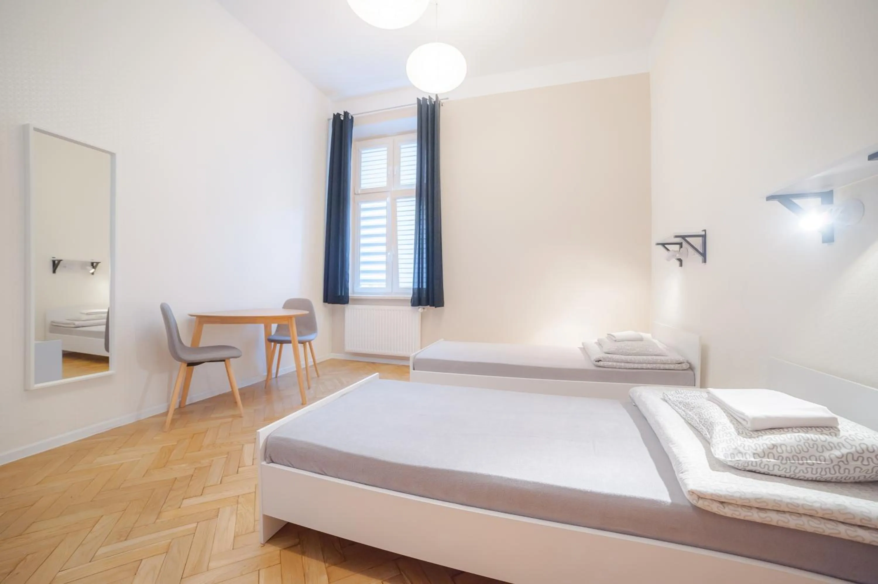 Photo of the whole room, Bed in Dizzy Daisy Hostel