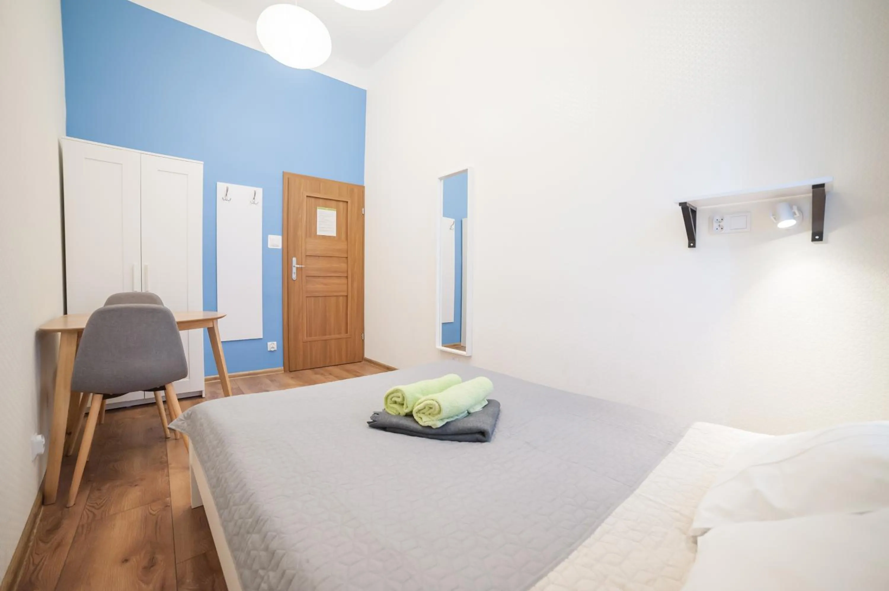 Photo of the whole room, Bed in Dizzy Daisy Hostel