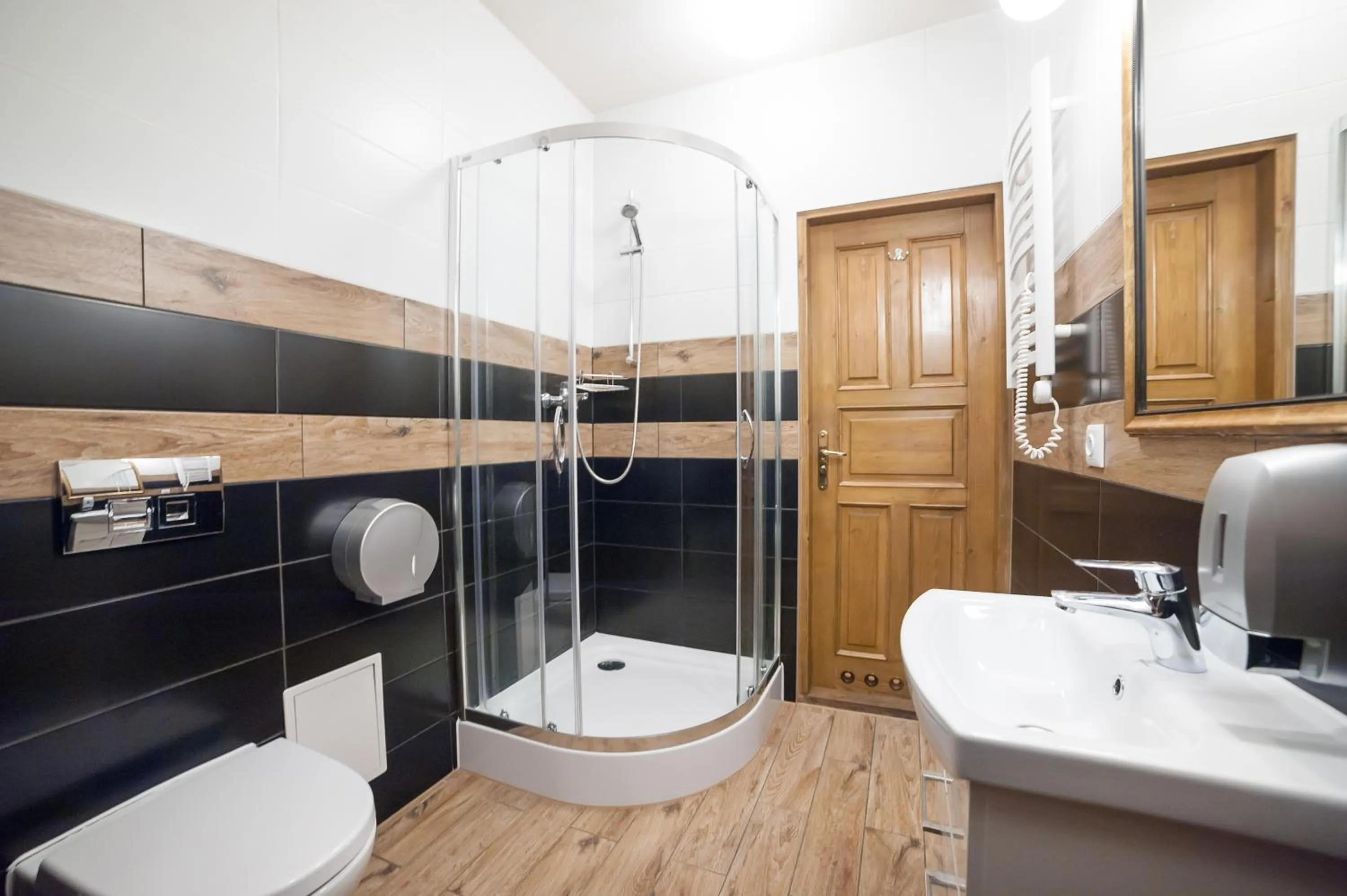 Bathroom in Dizzy Daisy Hostel