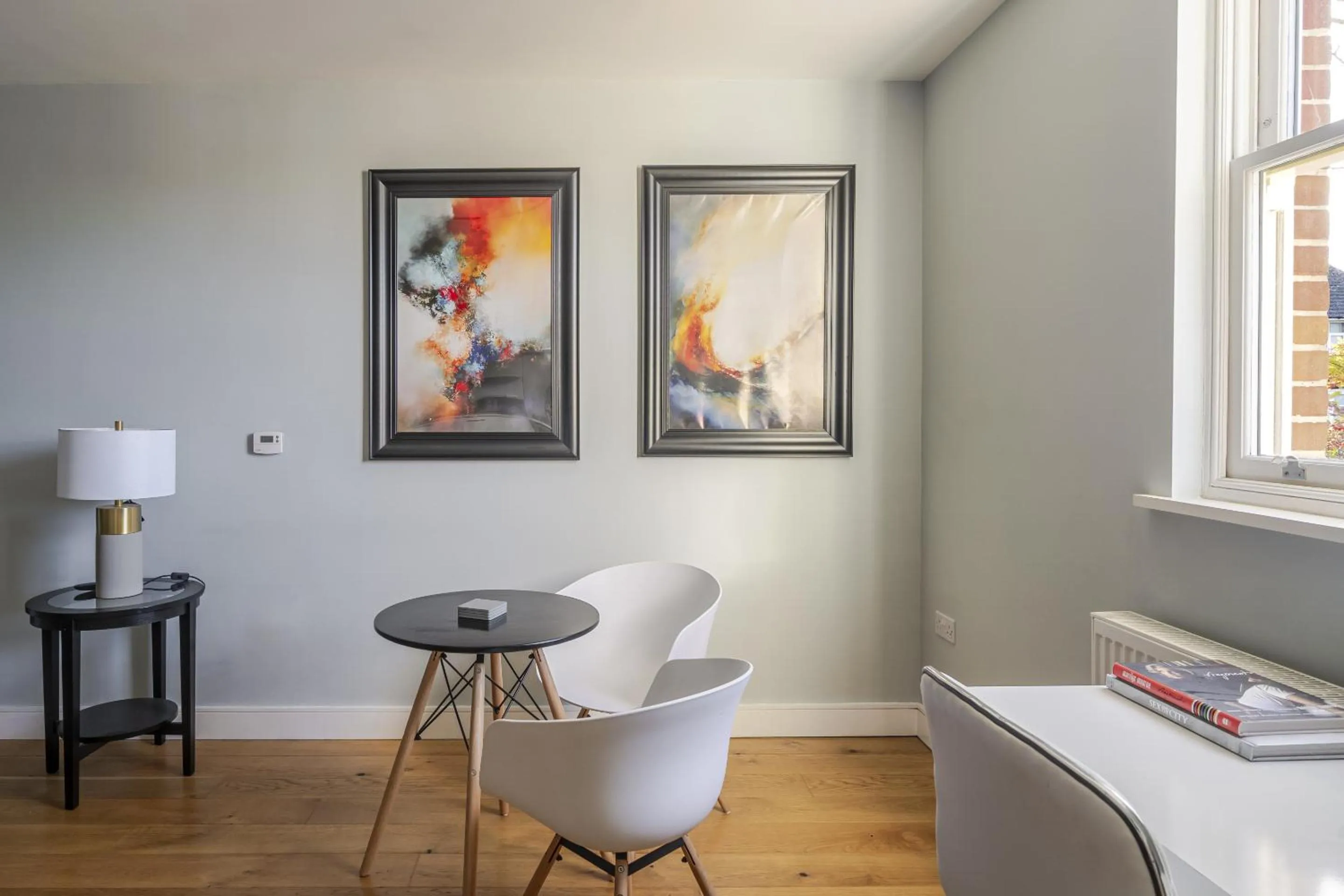 Dining area in Luxurious 1 Bed House, Free Parking, Braintree Town with Sky TV