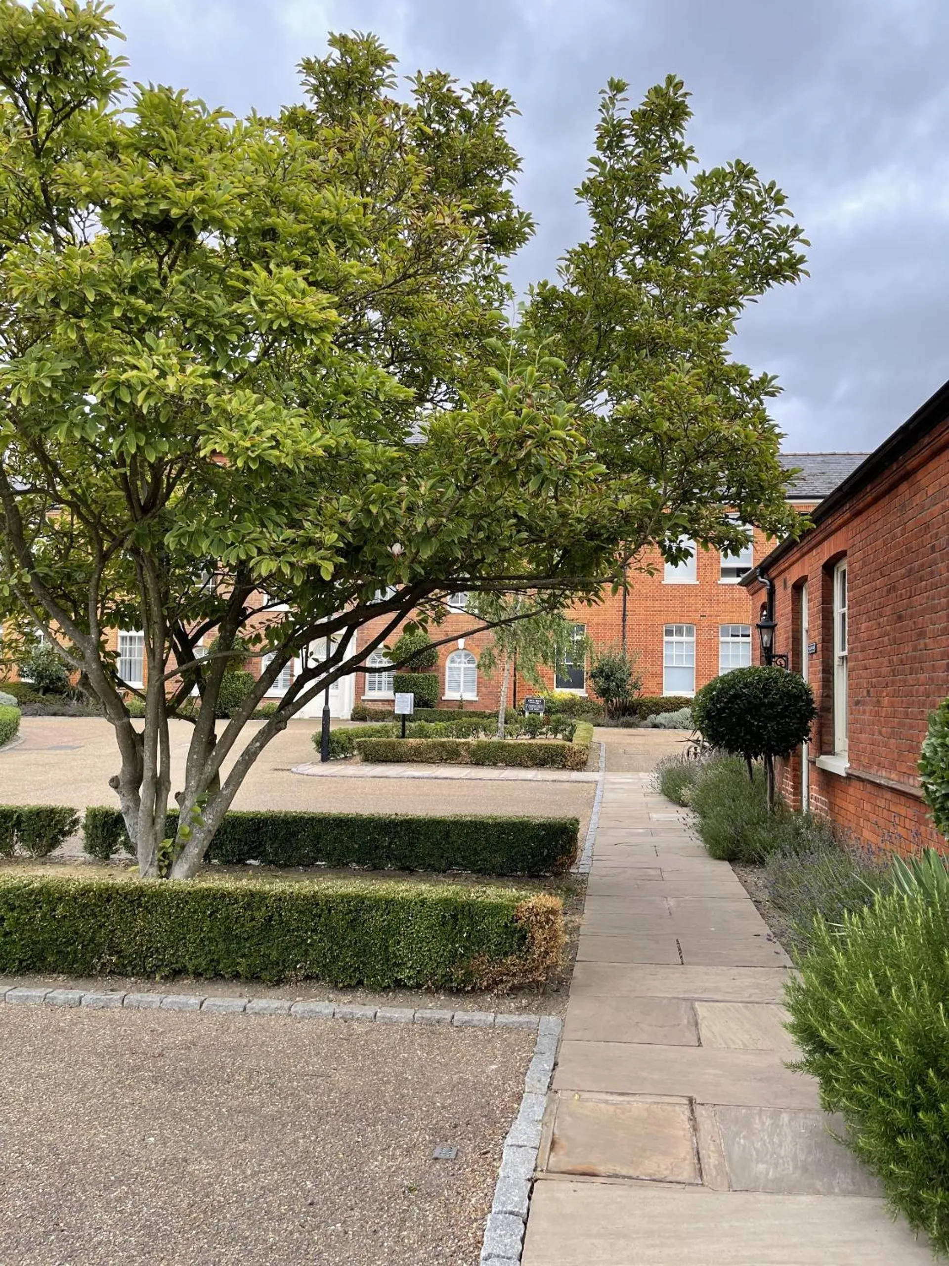 Property building in 1 Bed House, Free Parking, Braintree City Centre with Sky TV