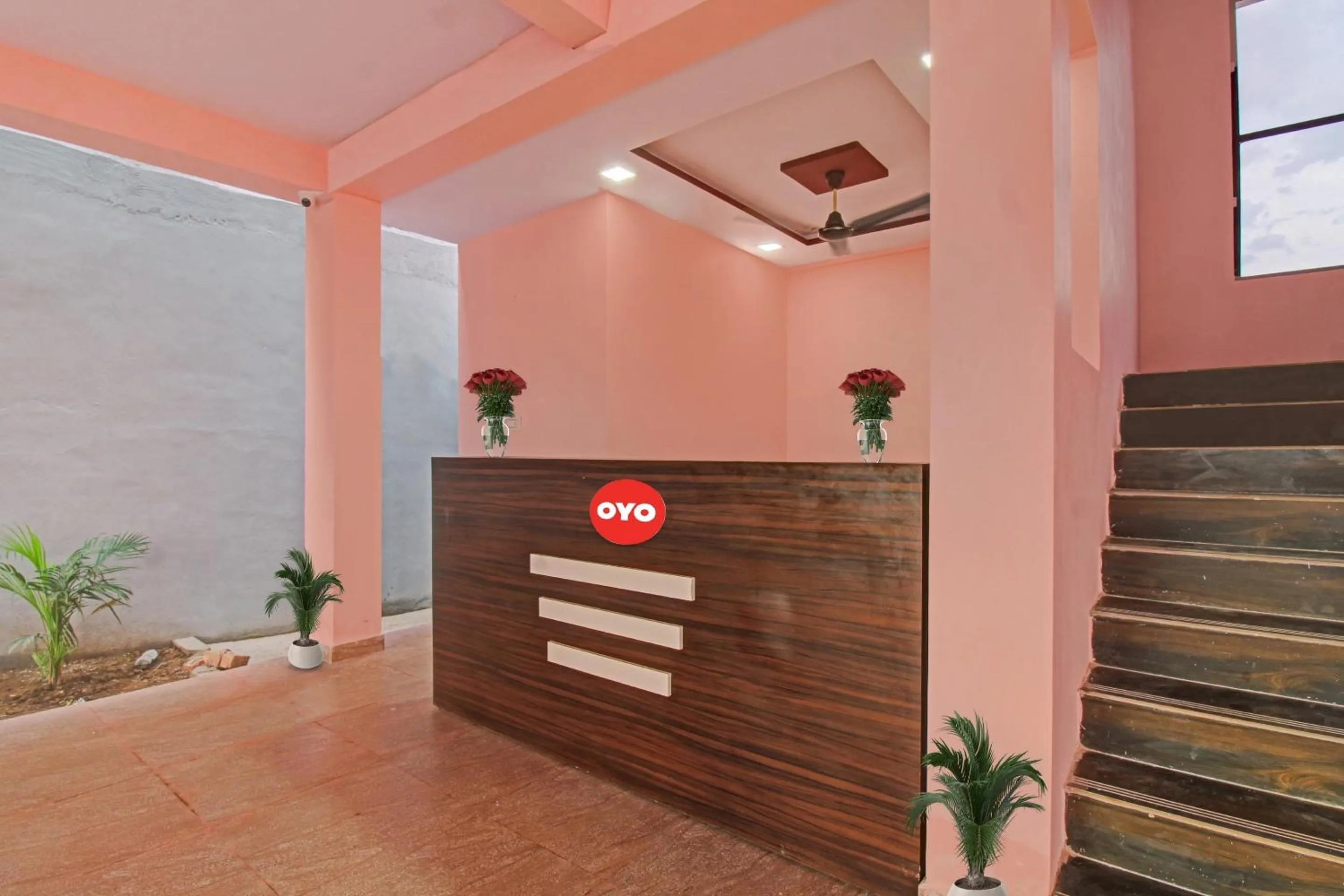 Lobby or reception in Hotel O Raj Hotel