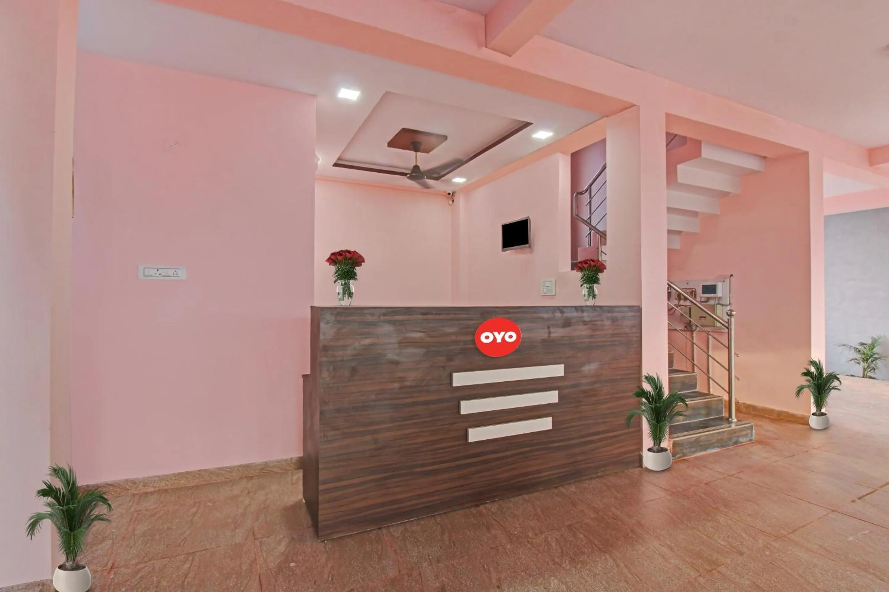 Lobby or reception in Hotel O Raj Hotel