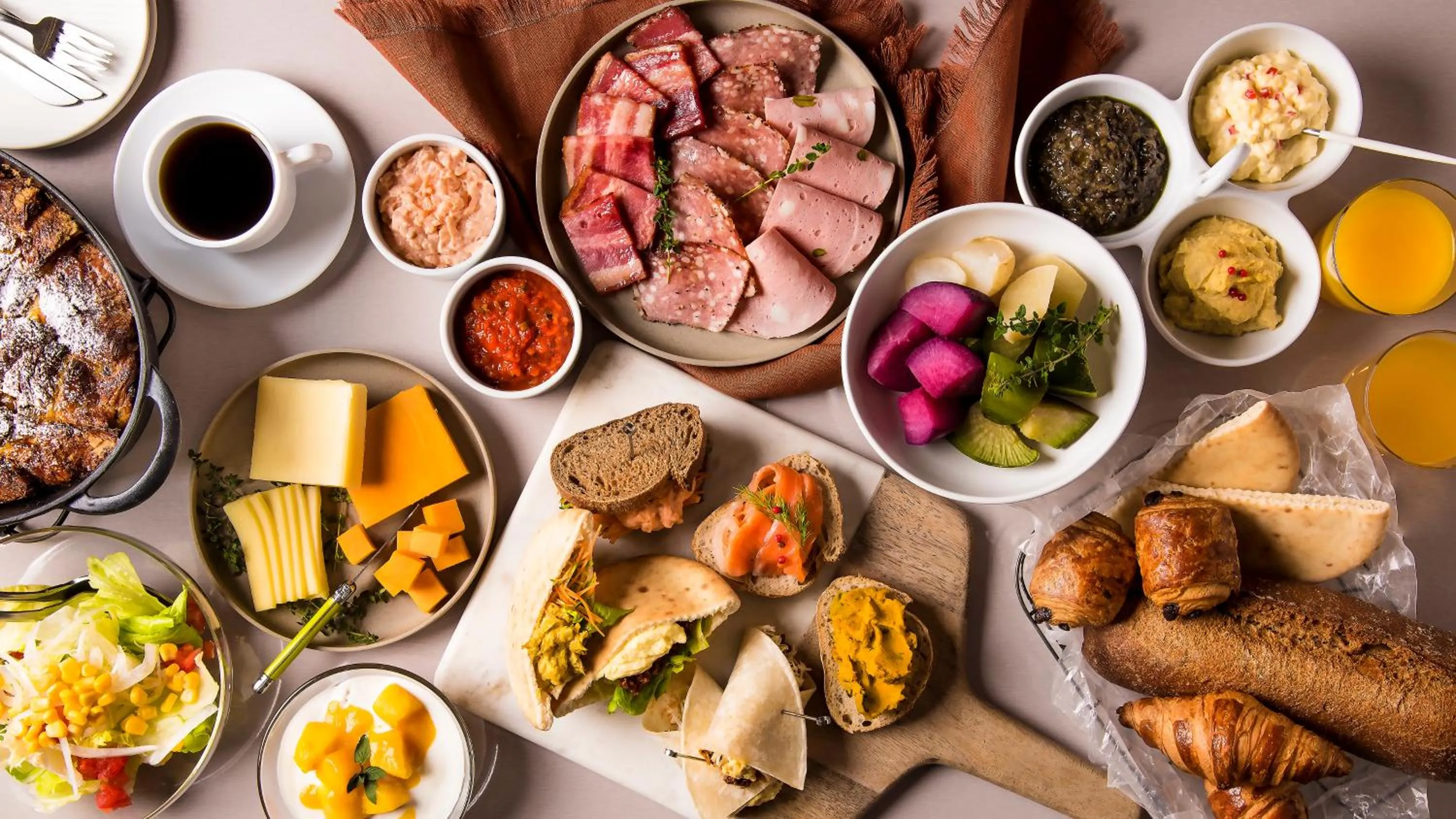 Buffet breakfast in Candeo Hotels Utsunomiya