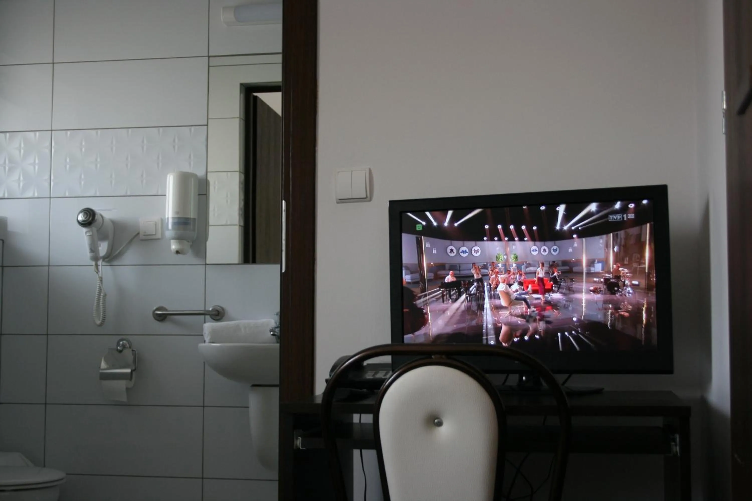 Bathroom in Hotel Junior 2