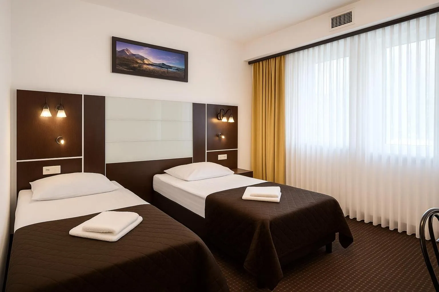 Bed in Hotel Junior 2