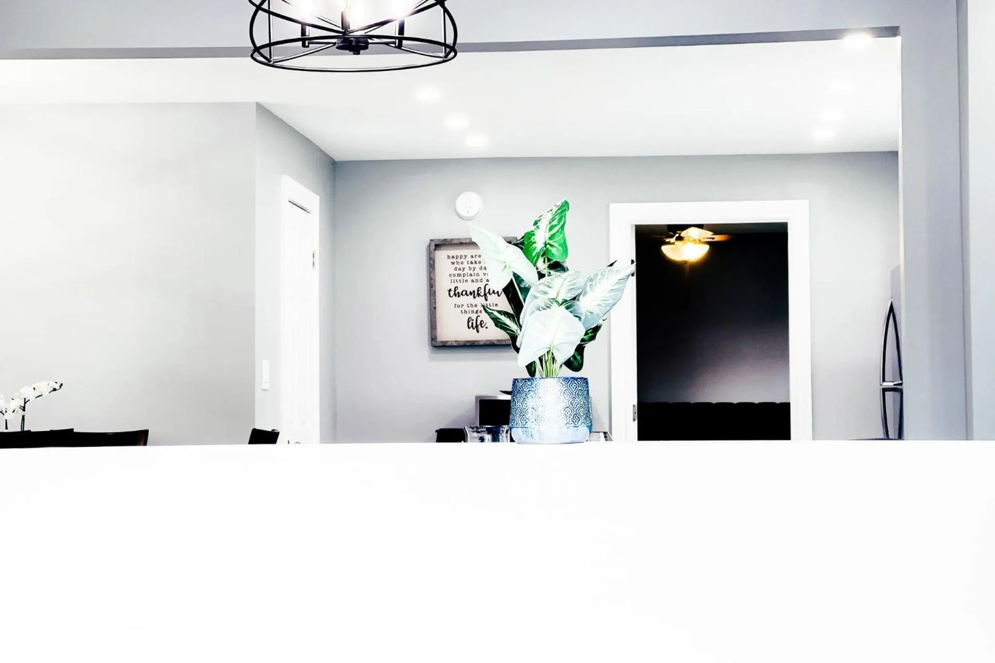 2 Homes, 1 Stay-7BR Niagara Falls Compound