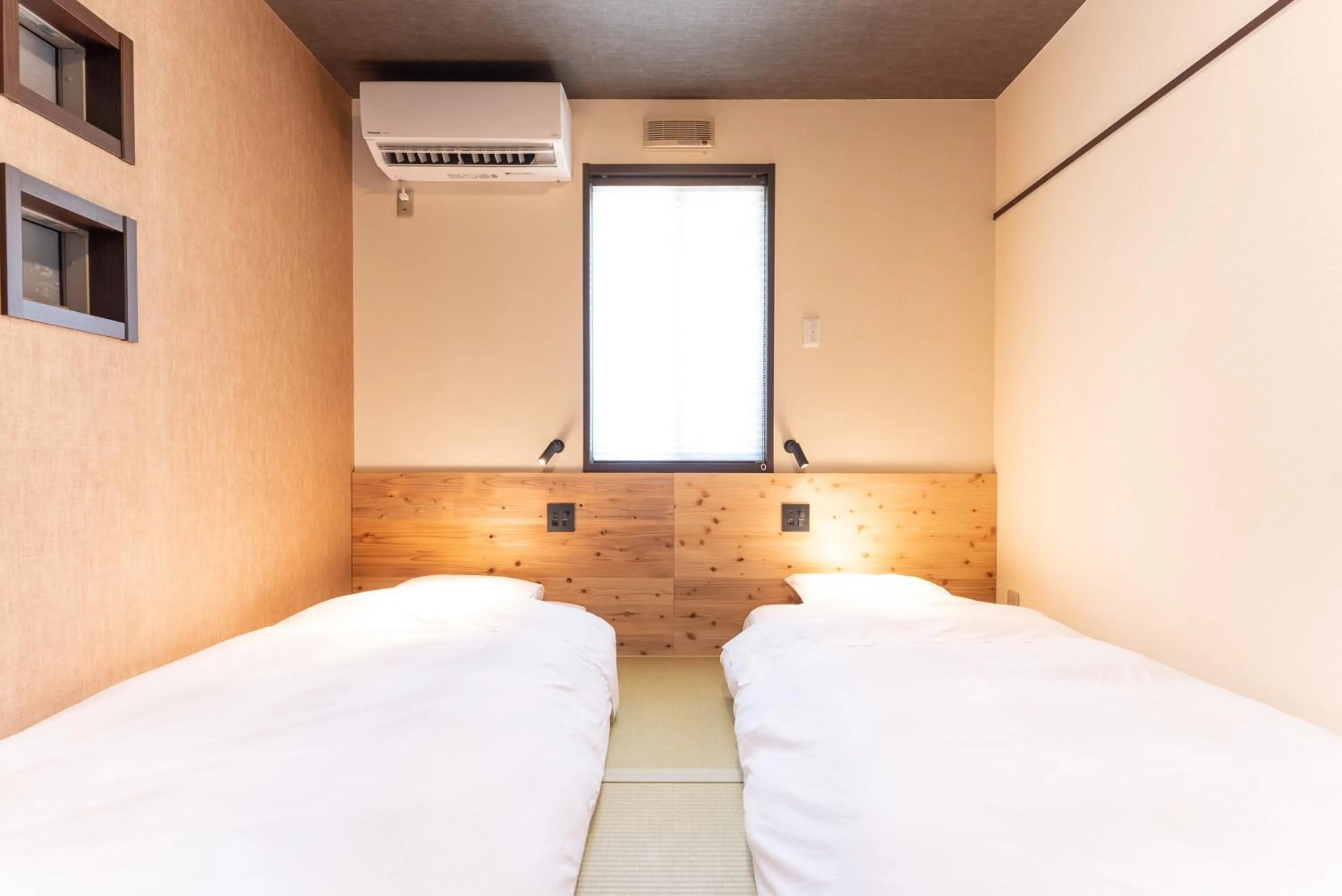 Bedroom, Bed in 箱寝荘 - Hakoneso