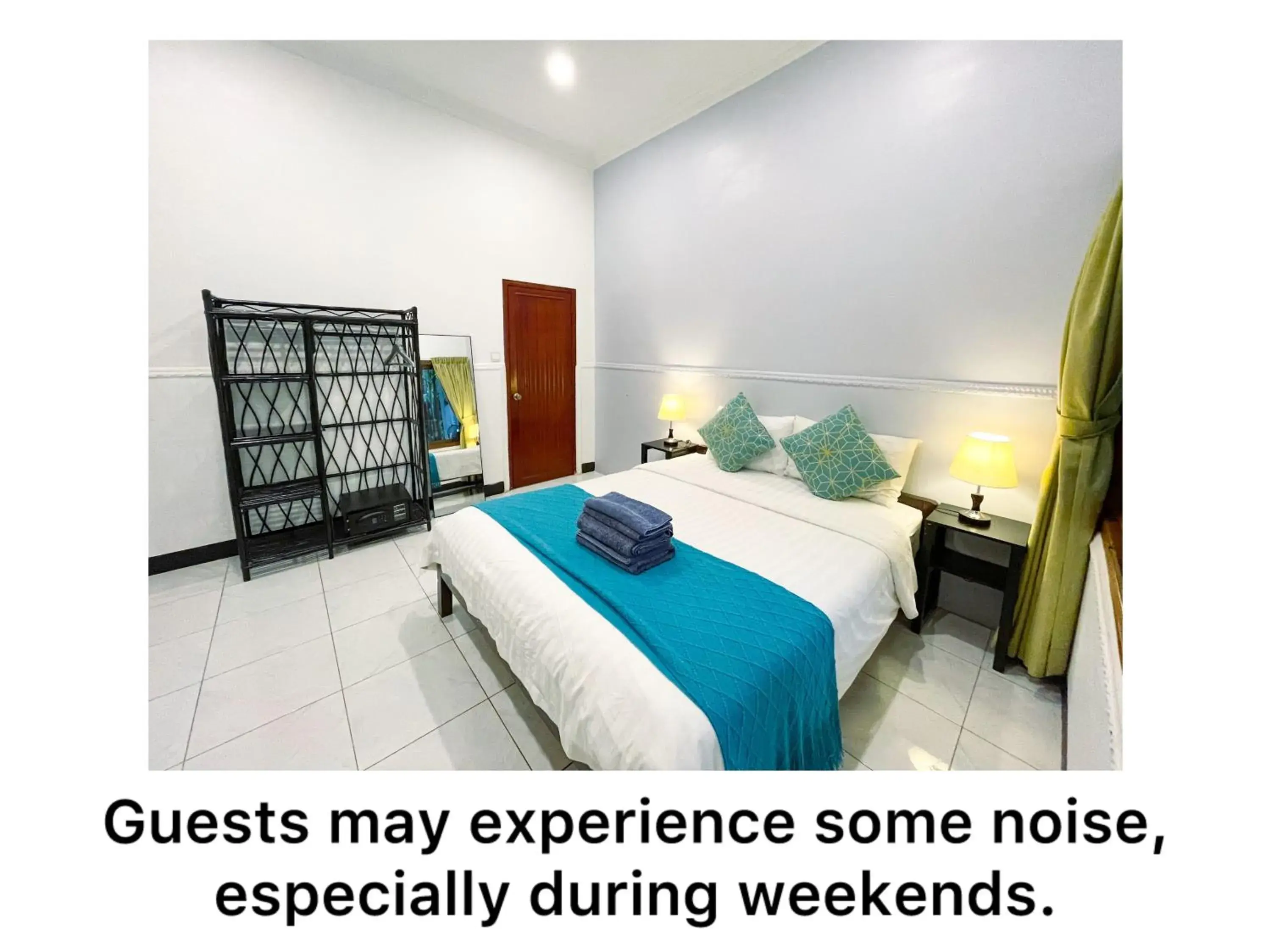 Budget Double Room - single occupancy in Birdcage Boutique Budget Double Room - single occupancy in Birdcage Boutique