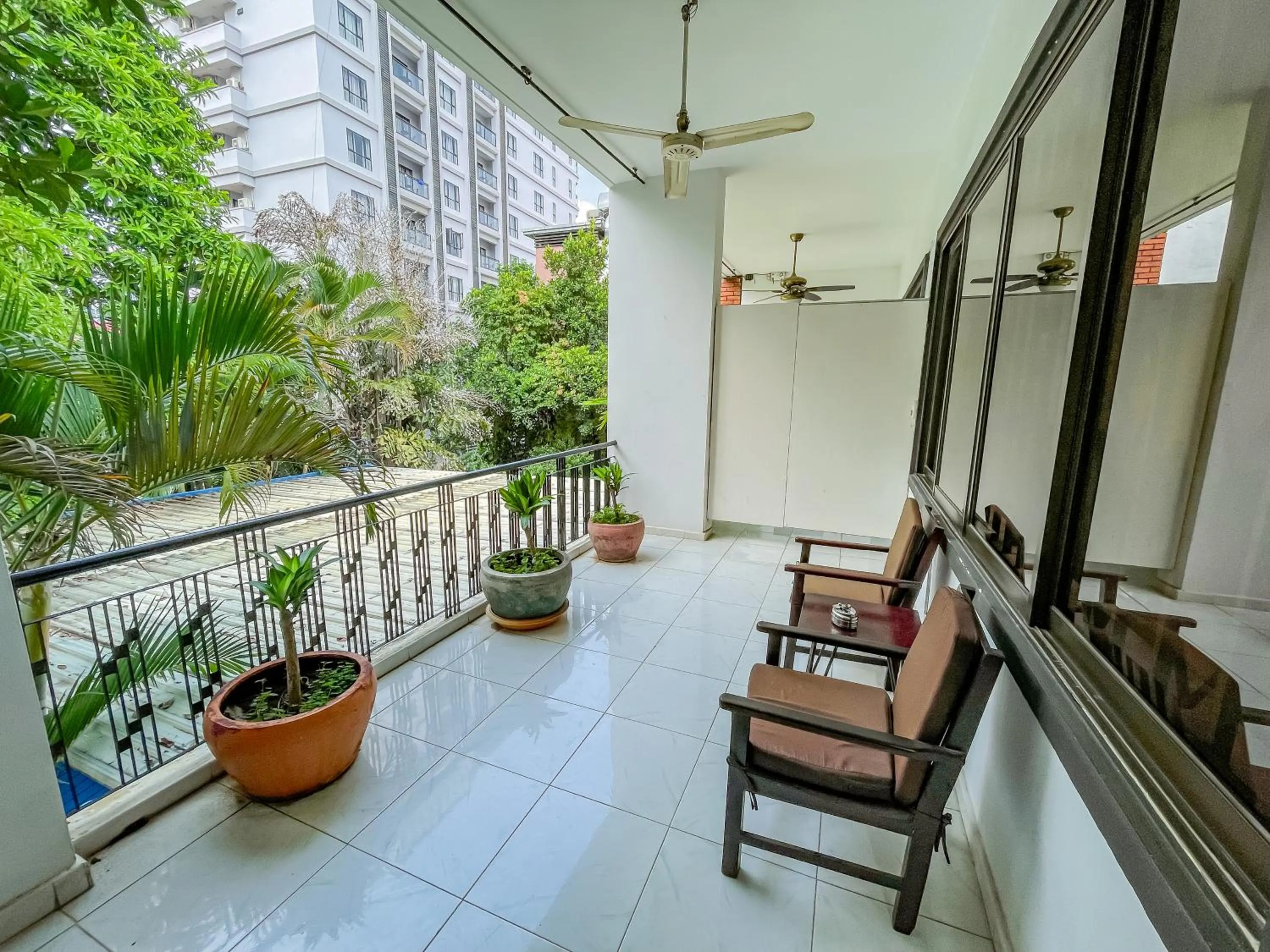 Balcony/Terrace in Birdcage Boutique